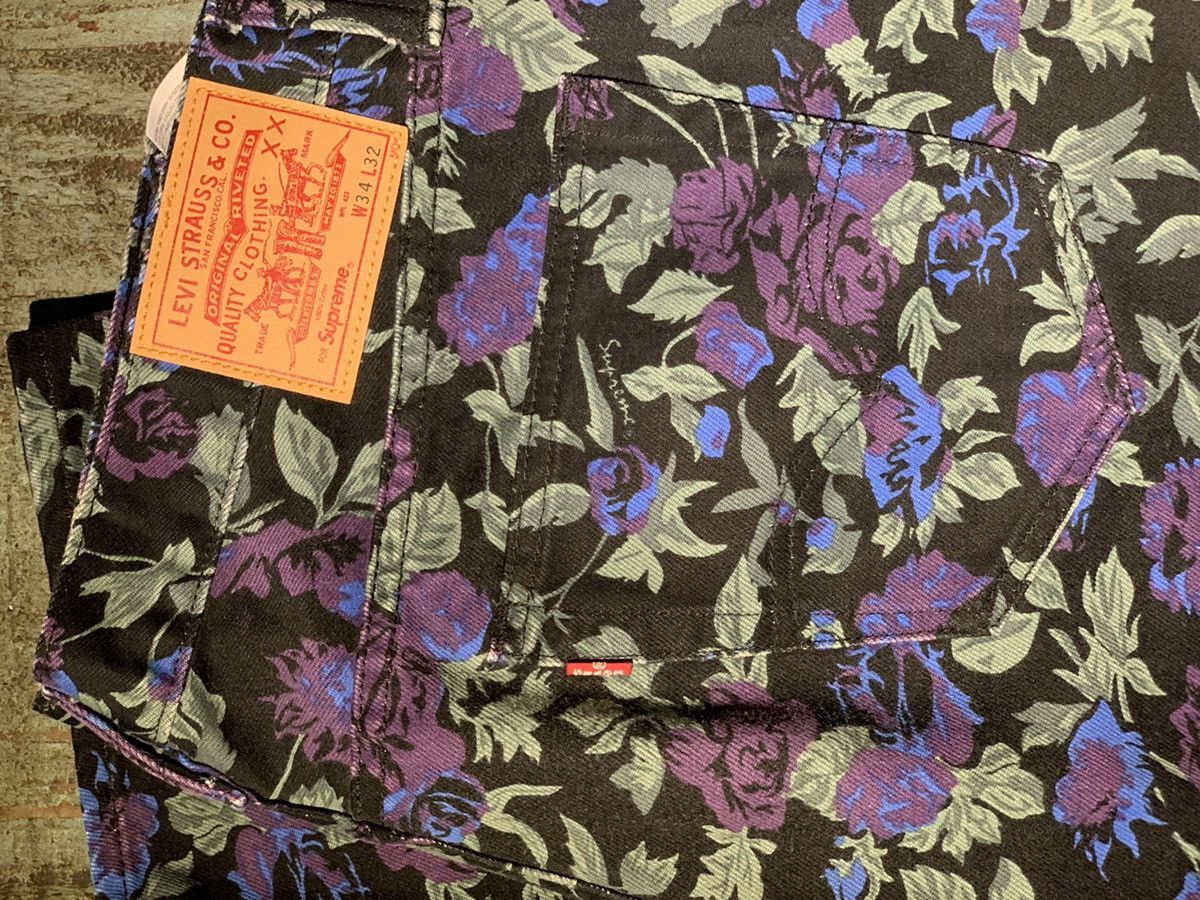 Levi's × Supreme Supreme x Levi’s 505 SS16 Floral Denim Jeans Size US 34 / EU 50 - 2 Thumbnail