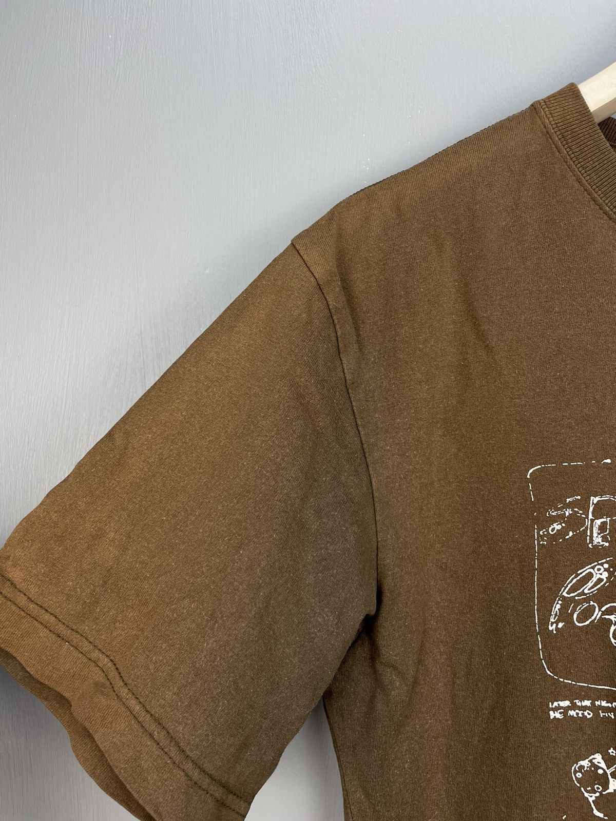 Jean-Michel Basquiat Jean-Michel Basquiat x Uniqlo t shirt Size US M / EU 48-50 / 2 - 9 Thumbnail