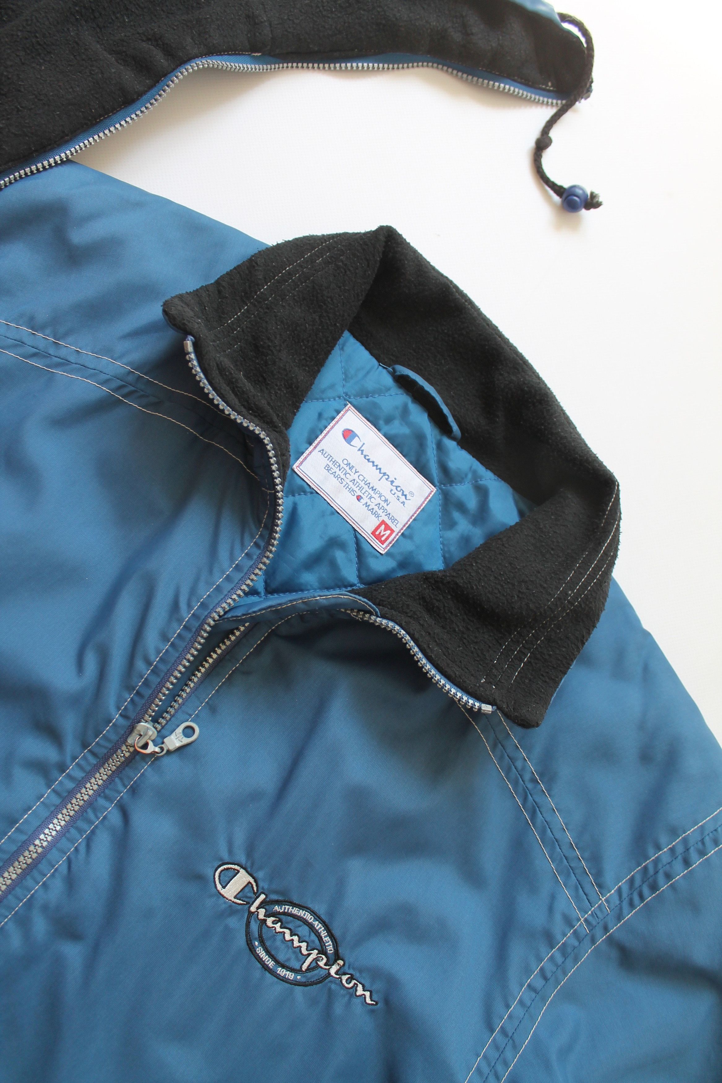 Champion Champion Vintage Hooded jacket M Blue Big Logo Size US M / EU 48-50 / 2 - 13 Thumbnail