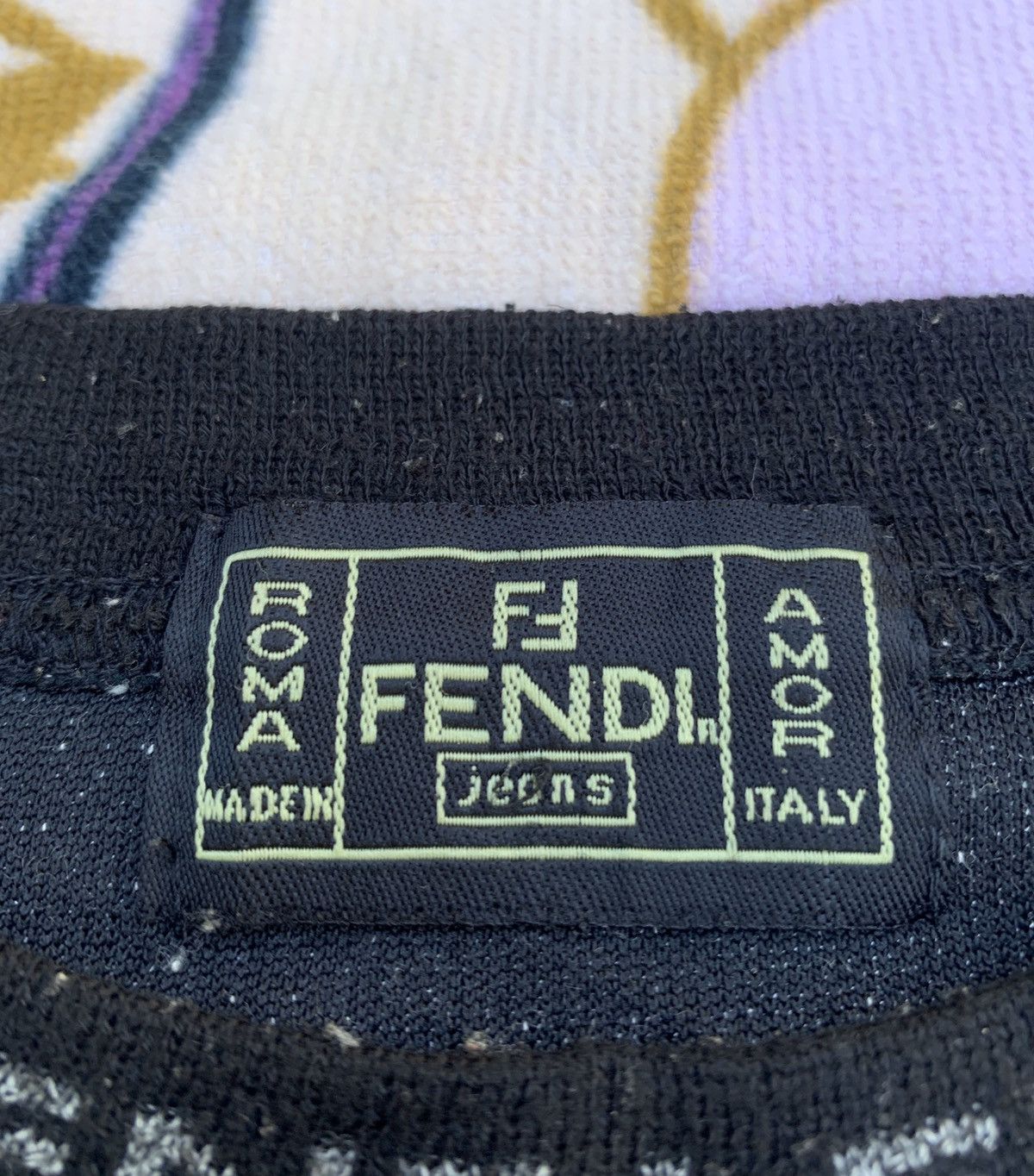 Designer Vintage FENDI Long Sleeve 50% Rayon 50% polyester Size US L / EU 52-54 / 3 - 6 Thumbnail
