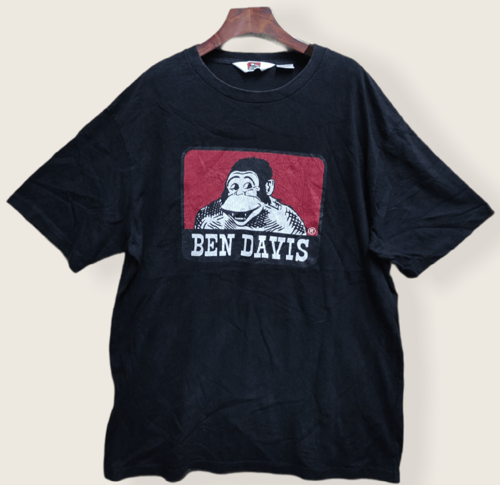 BEN DAVIS BIG LOGO T-SHIRT