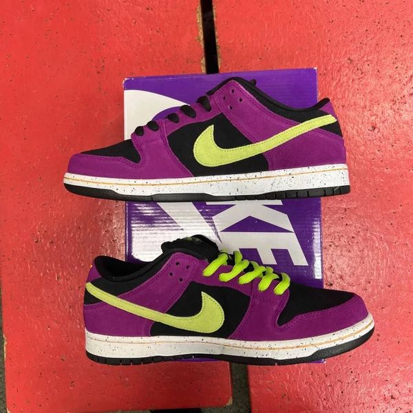 dunk red plum