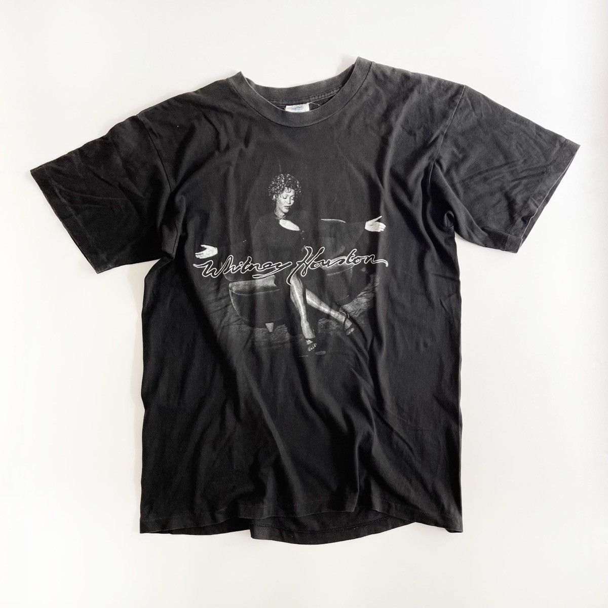 Rap Tees × Vintage Vintage 1997 Whitney Houston - World Tour | Grailed