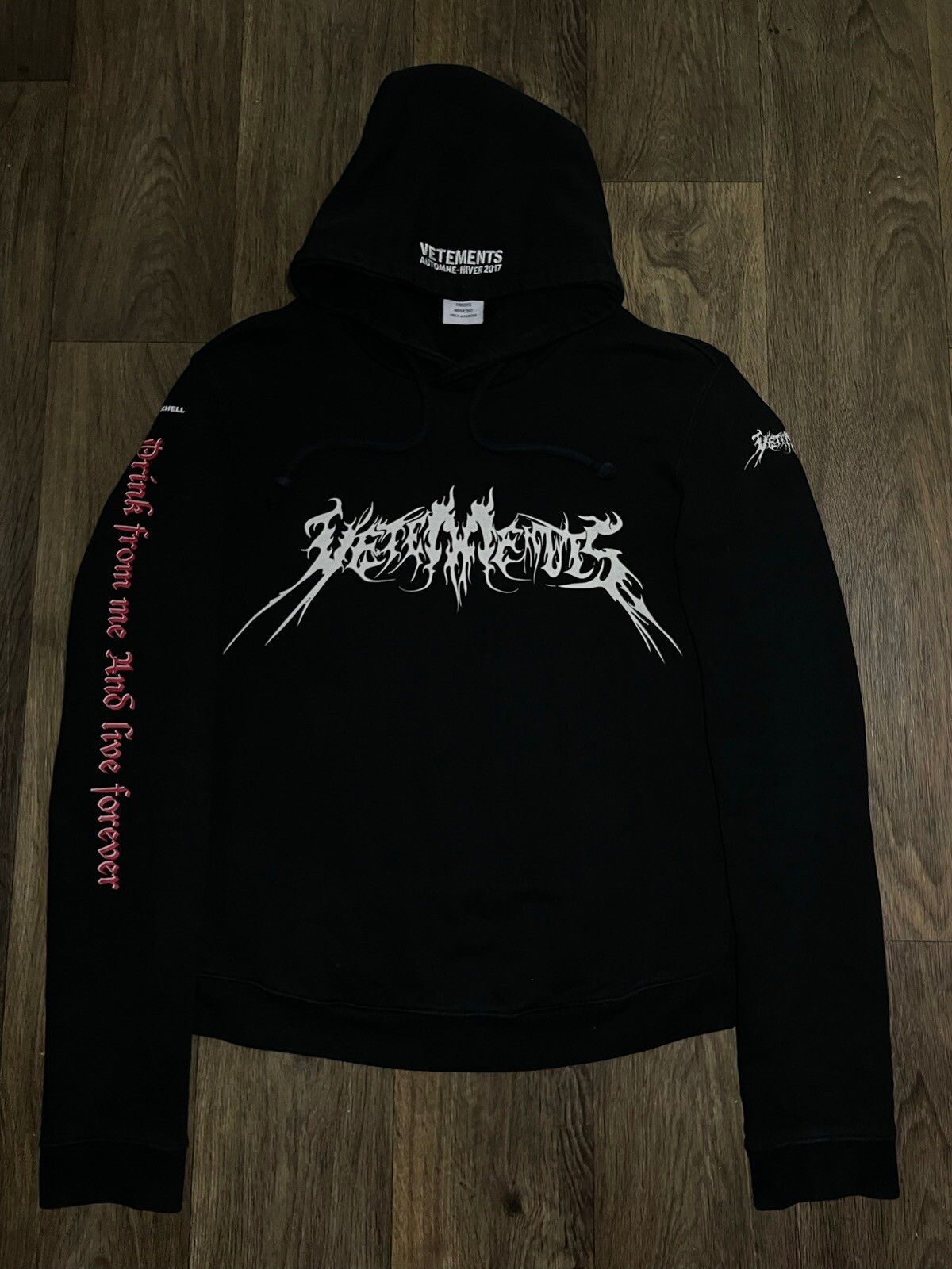 Vetements Vetements Total Fucking Darkness Hoodie Size US L / EU 52-54 / 3 - 1 Preview
