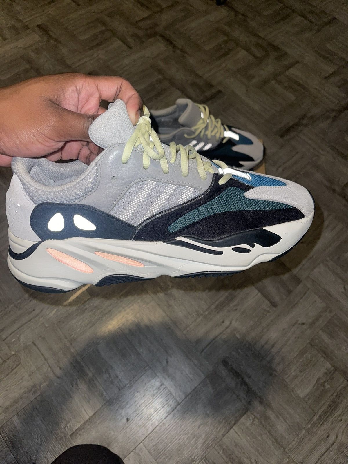 Grailed yeezy 700 outlet