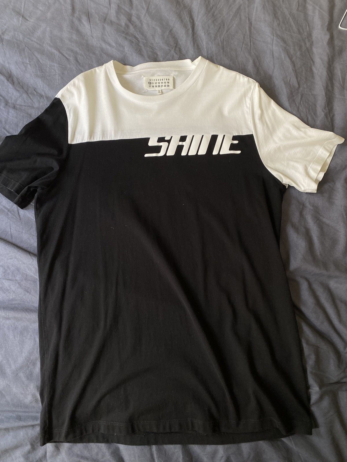 2016 Maison Margiela Shine Black White Tshirt