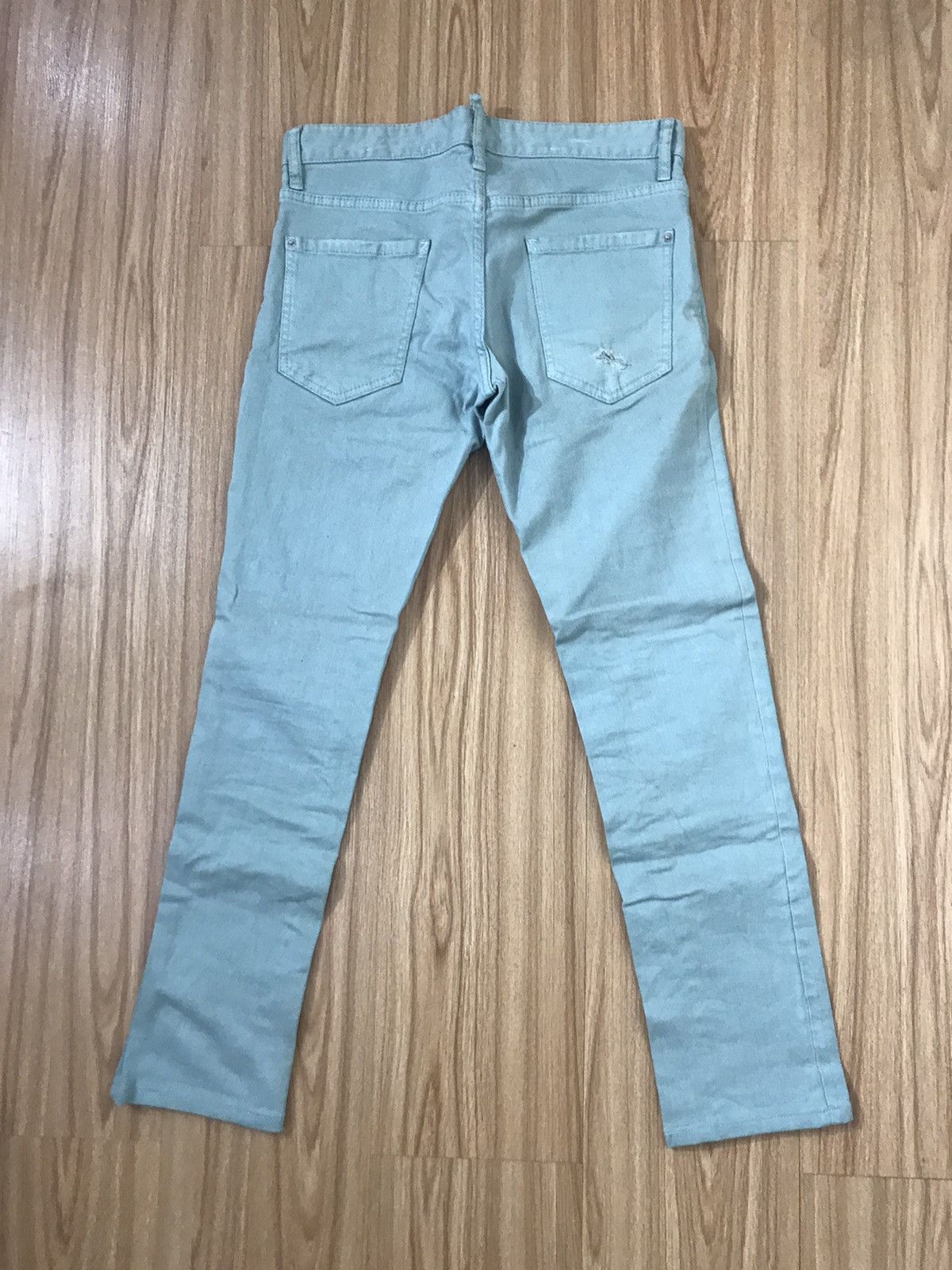 Dsquared2 Dsquared2 distessed denim pants made in Italy Size US 32 / EU 48 - 2 Thumbnail