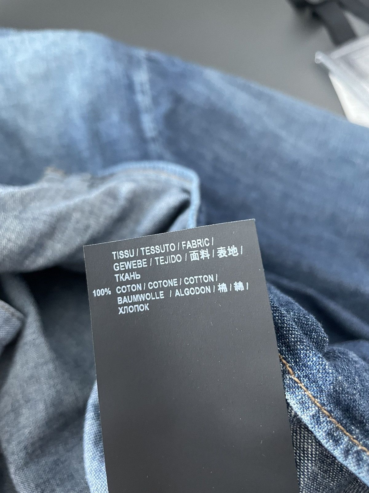 Saint Laurent Paris × Yves Saint Laurent Brand NEW Runway Saint Laurent Denim Shirt Size US XL / EU 56 / 4 - 11 Thumbnail