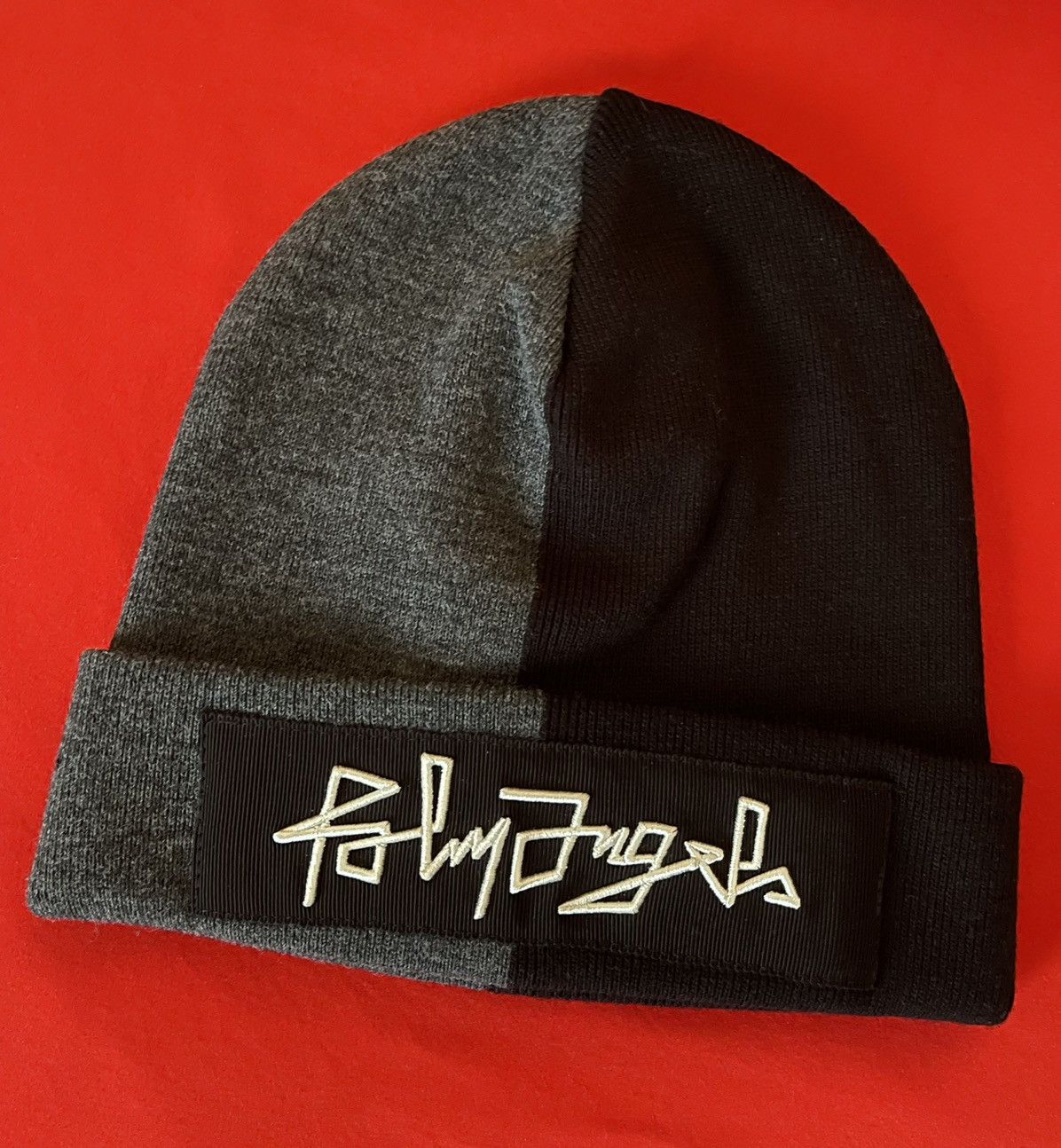 Palm Angels Two-Tone Split Desert Logo Embroidered Beanie