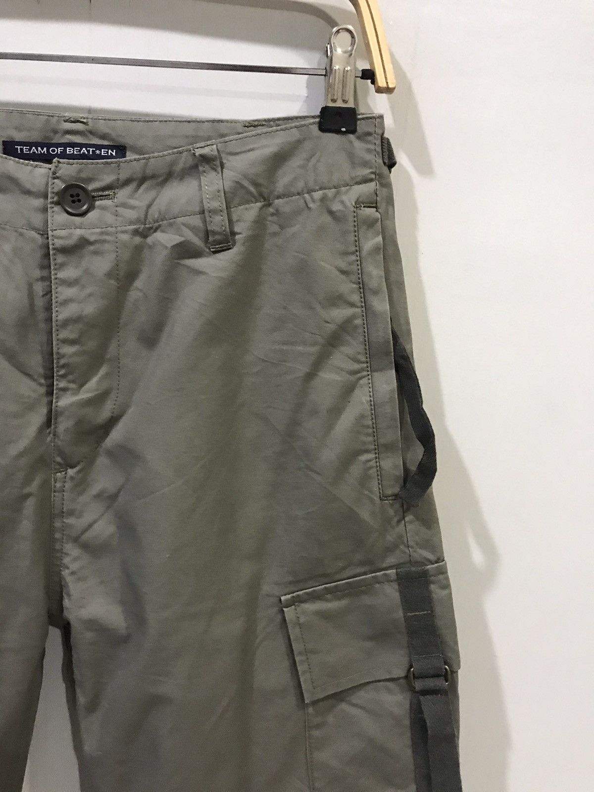 Japanese Brand TEAM OF BEAT*EN Japan Street Wear Tokyo Fashion Cargo Pant Size US 28 / EU 44 - 2 Thumbnail