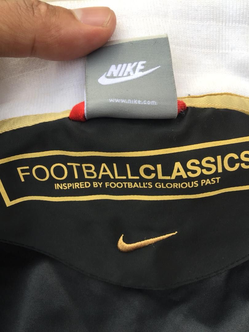 New England Outerwear Vintage Nike England Rugby Long Sleeve Style Size US L / EU 52-54 / 3 - 12 Thumbnail