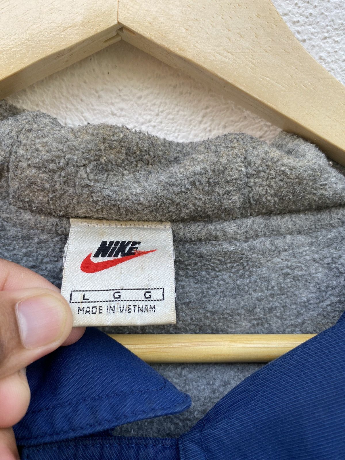 Vintage Vintage Nike swosh Big logo spell out zipper hoodies Size US L / EU 52-54 / 3 - 6 Thumbnail