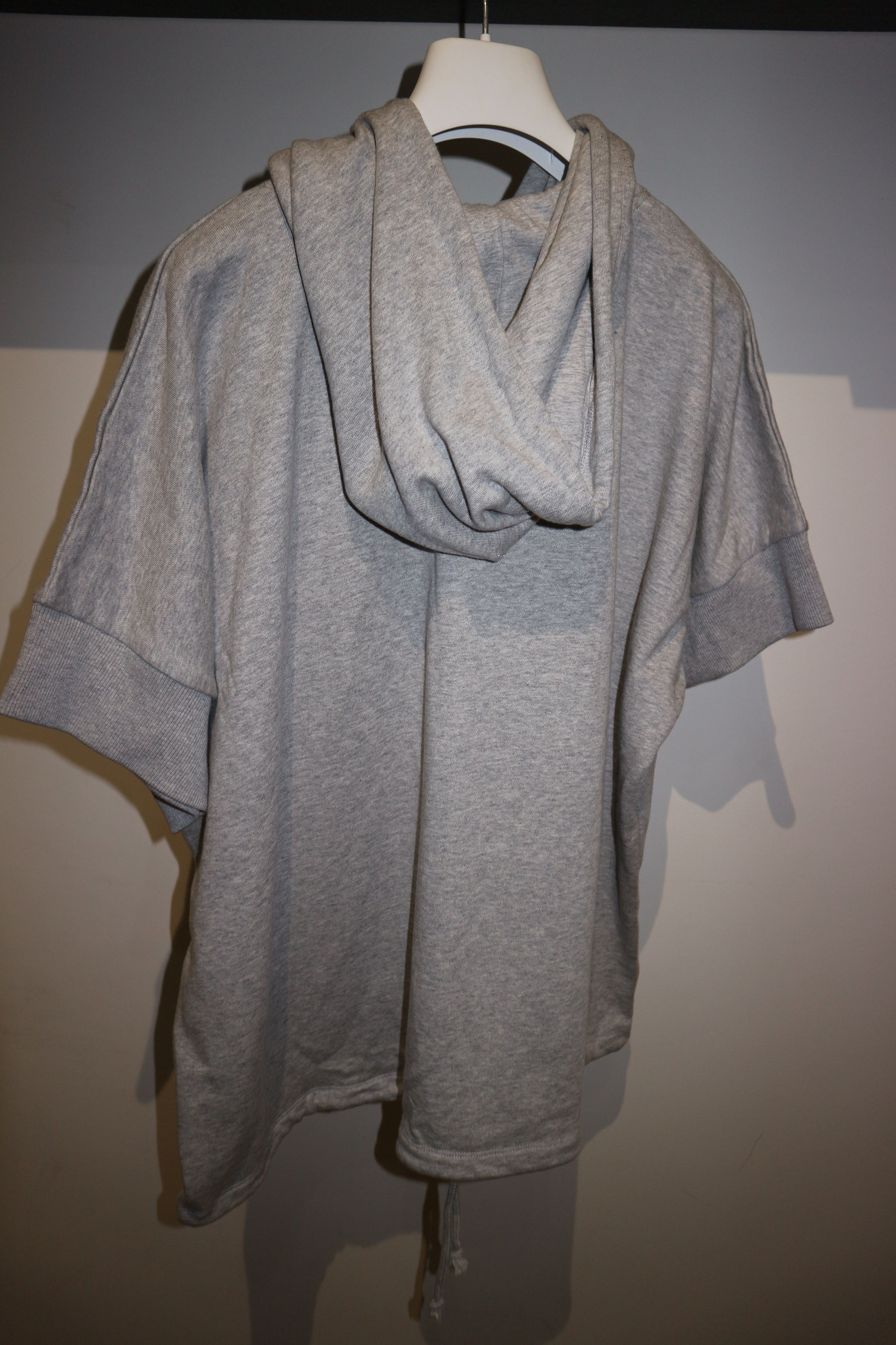 Faith Connexion short sleeve hoodie Size US M / EU 48-50 / 2 - 6 Thumbnail