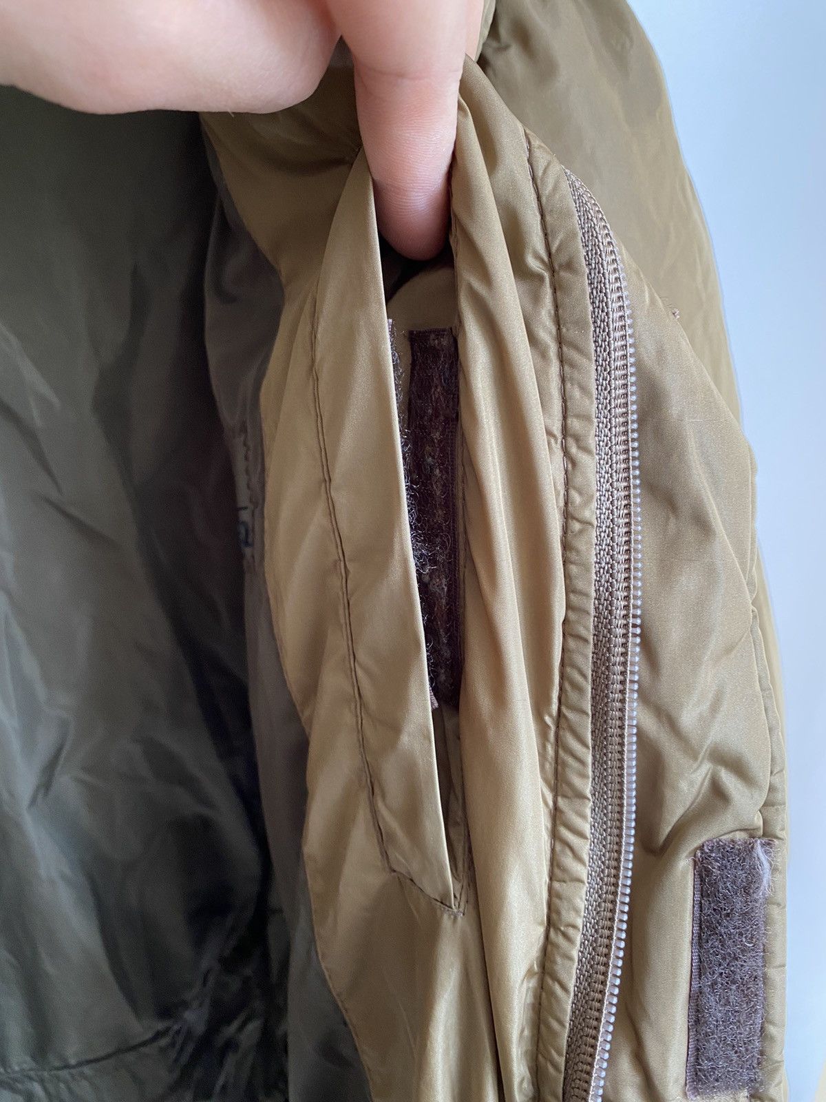 Prada × Vintage Vintage Prada Red Tab Ski Puffer Jacket Size US L / EU 52-54 / 3 - 11 Thumbnail