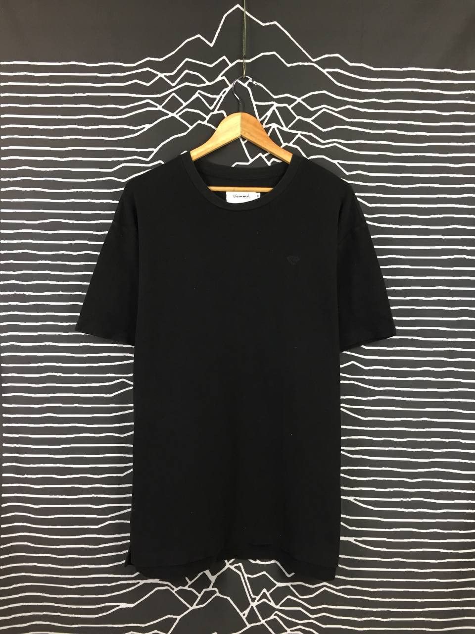 Diamond Supply Co. Diamond Supply Co Embroided Logo Essential Skate Tee Size US XL / EU 56 / 4 - 2 Thumbnail