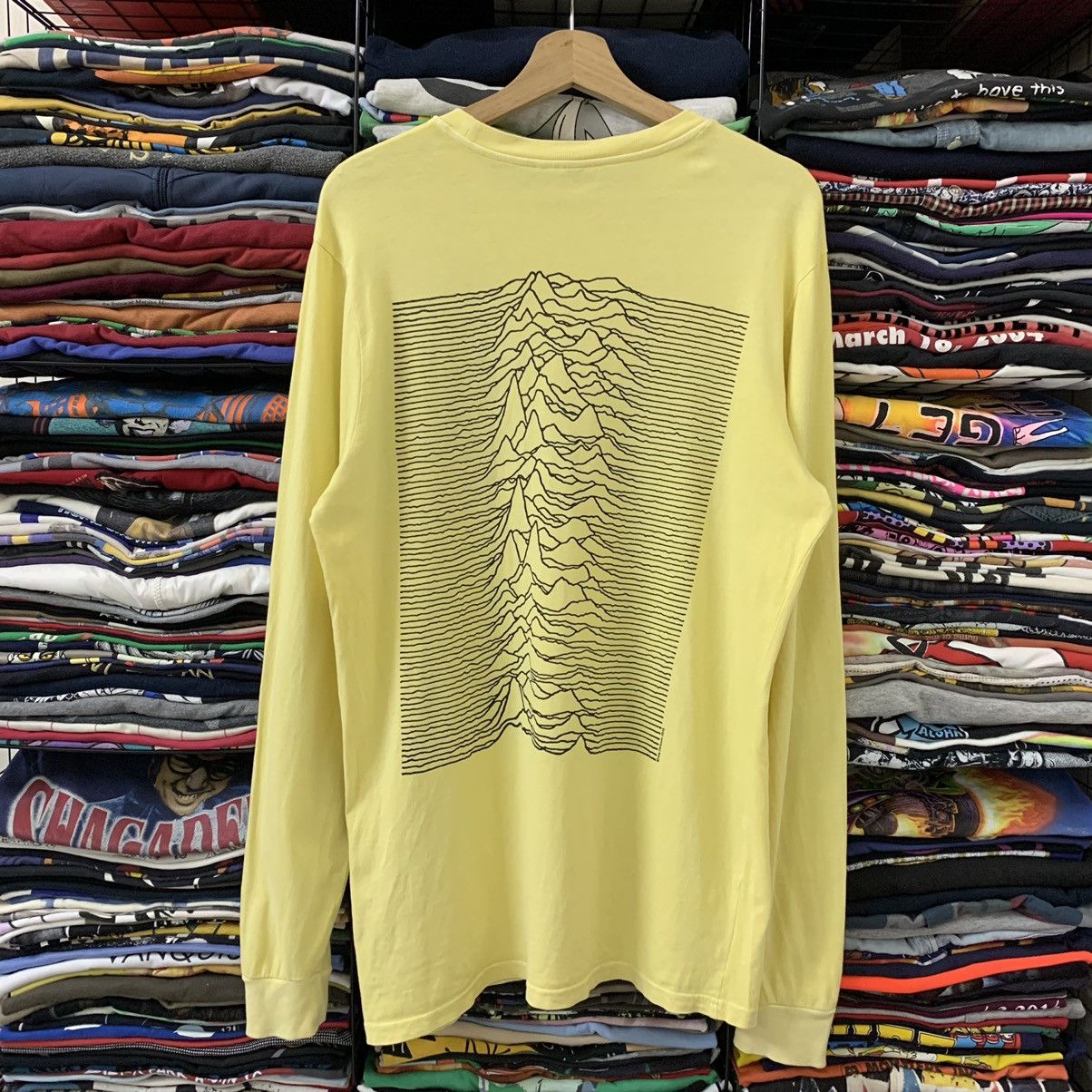 Band Tees JOY DIVISION UNKNOWN PLEASURES Size US S / EU 44-46 / 1 - 2 Thumbnail
