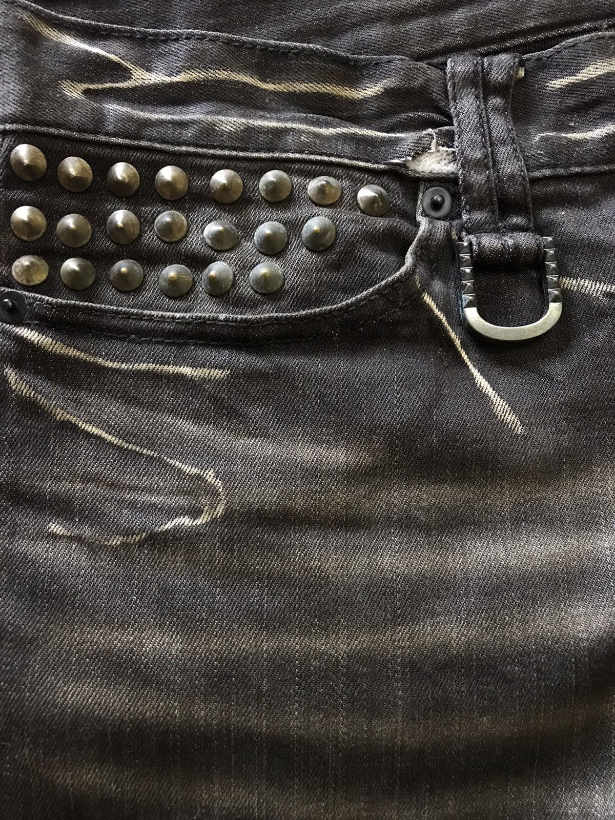 If Six Was Nine × Le Grande Bleu (L.G.B.) × Roen Roen Semantic Design Seditionaries Skull DistressedJeans Size US 35 - 7 Thumbnail