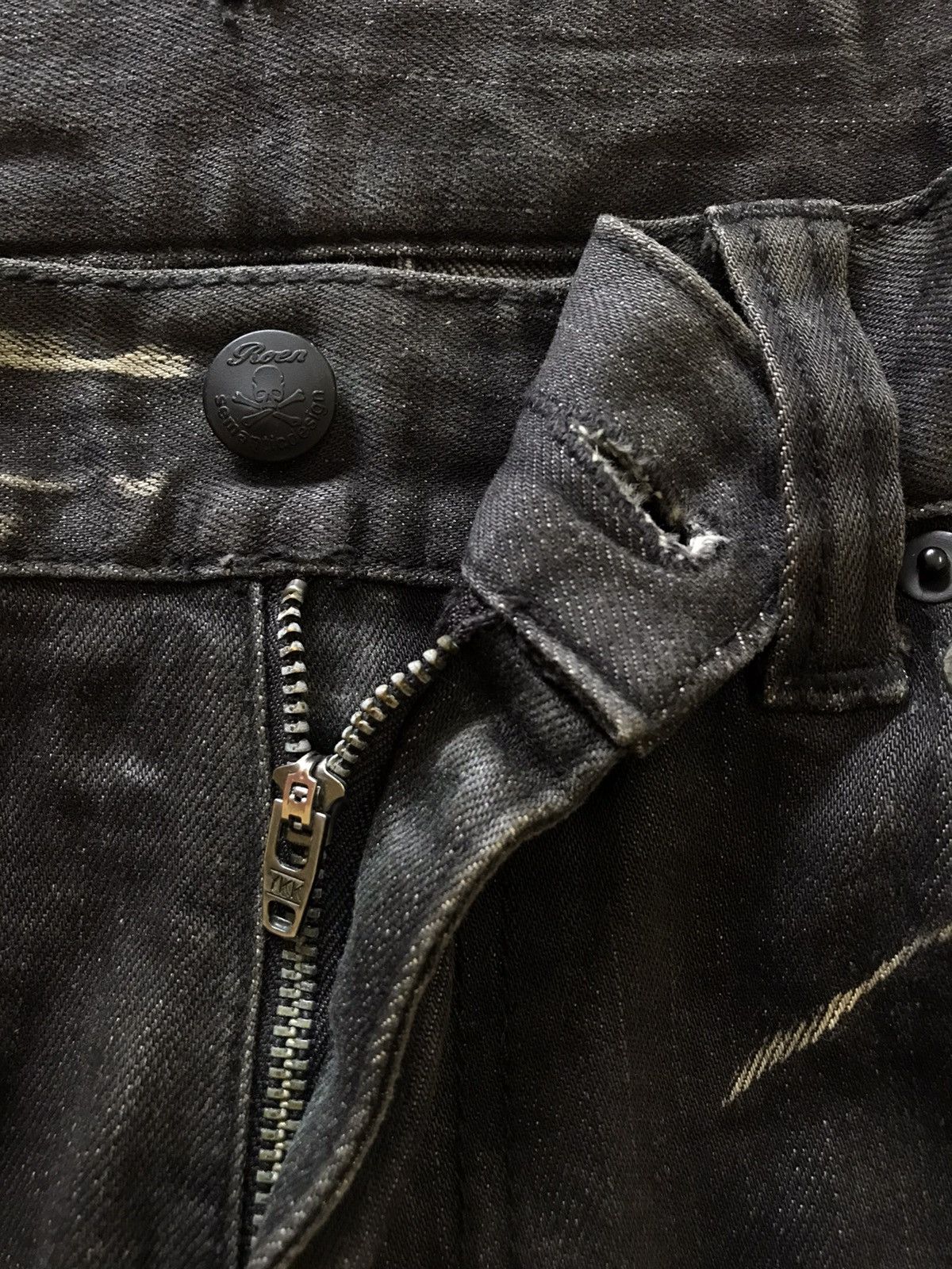 If Six Was Nine × Le Grande Bleu (L.G.B.) × Roen Roen Semantic Design Seditionaries Skull DistressedJeans Size US 35 - 6 Thumbnail
