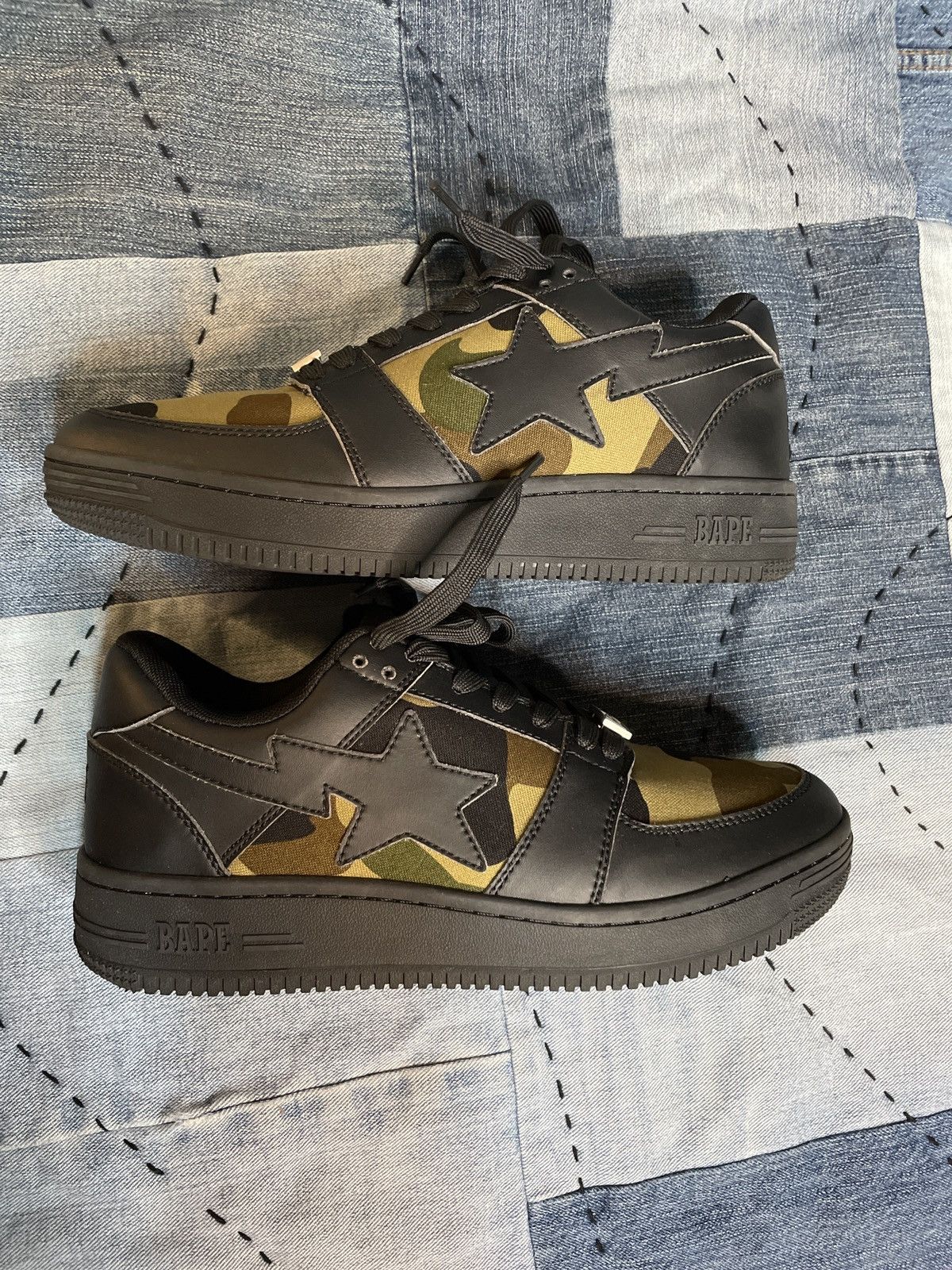 Bape Bapesta 1st camo Size US 10.5 / EU 43-44 - 1 Thumbnail