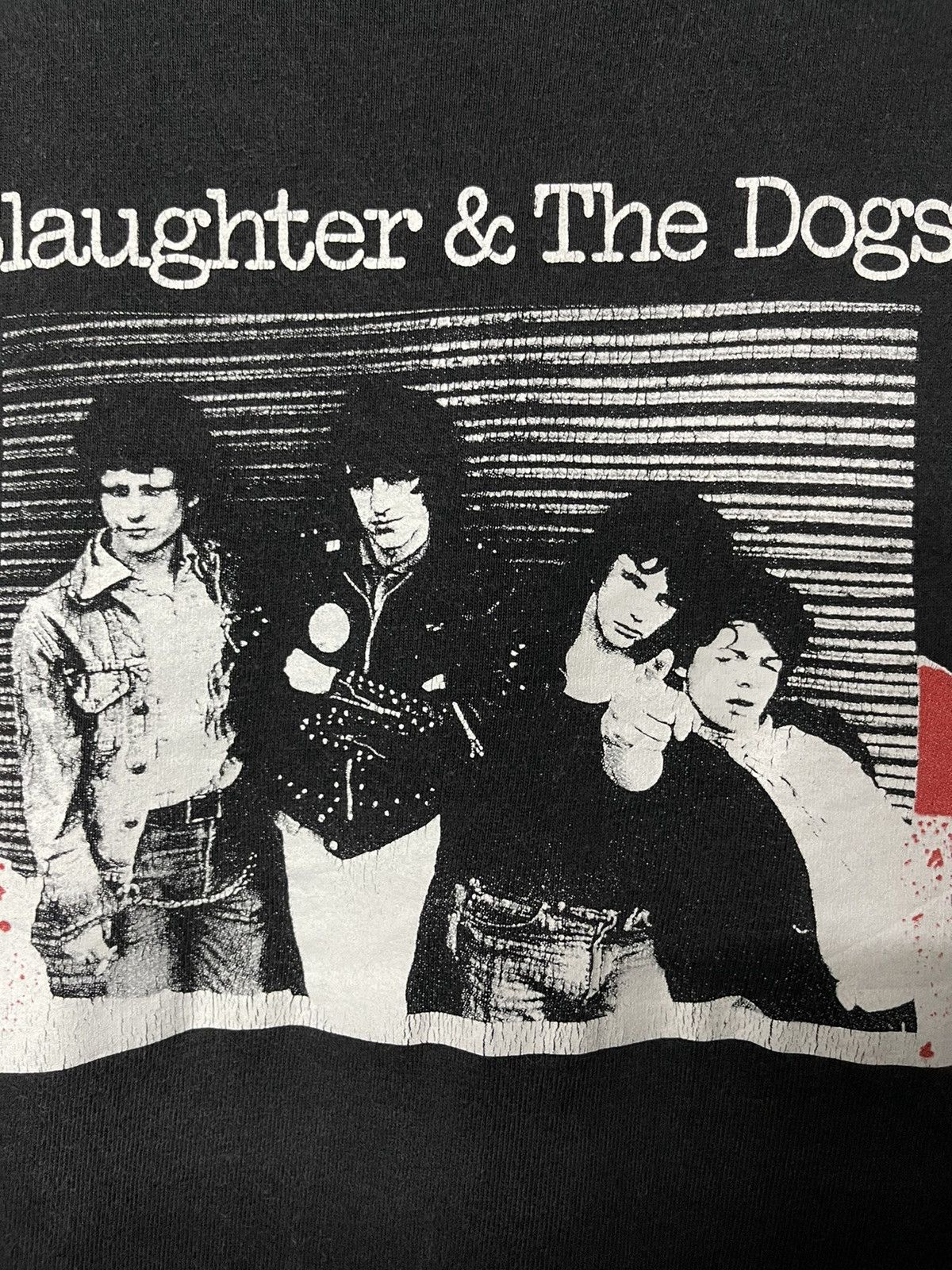 Band Tees × Vintage Vintage Slaughter The Dogs Sun Faded Tees Size US M / EU 48-50 / 2 - 3 Thumbnail