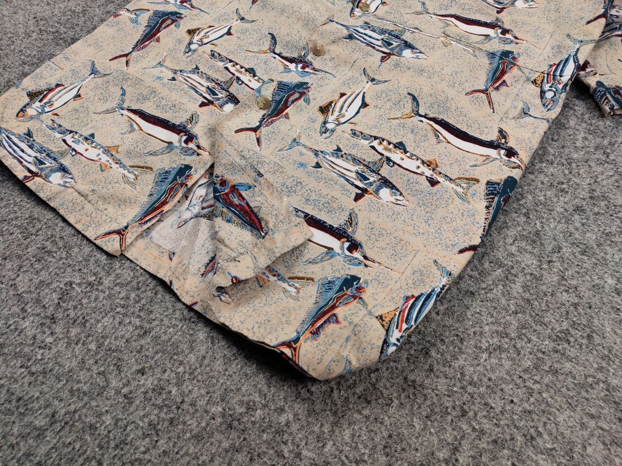 Vintage Vintage 80's Hawaiian Fish Print Shirt Kahala Made in USA Size US XL / EU 56 / 4 - 5 Thumbnail