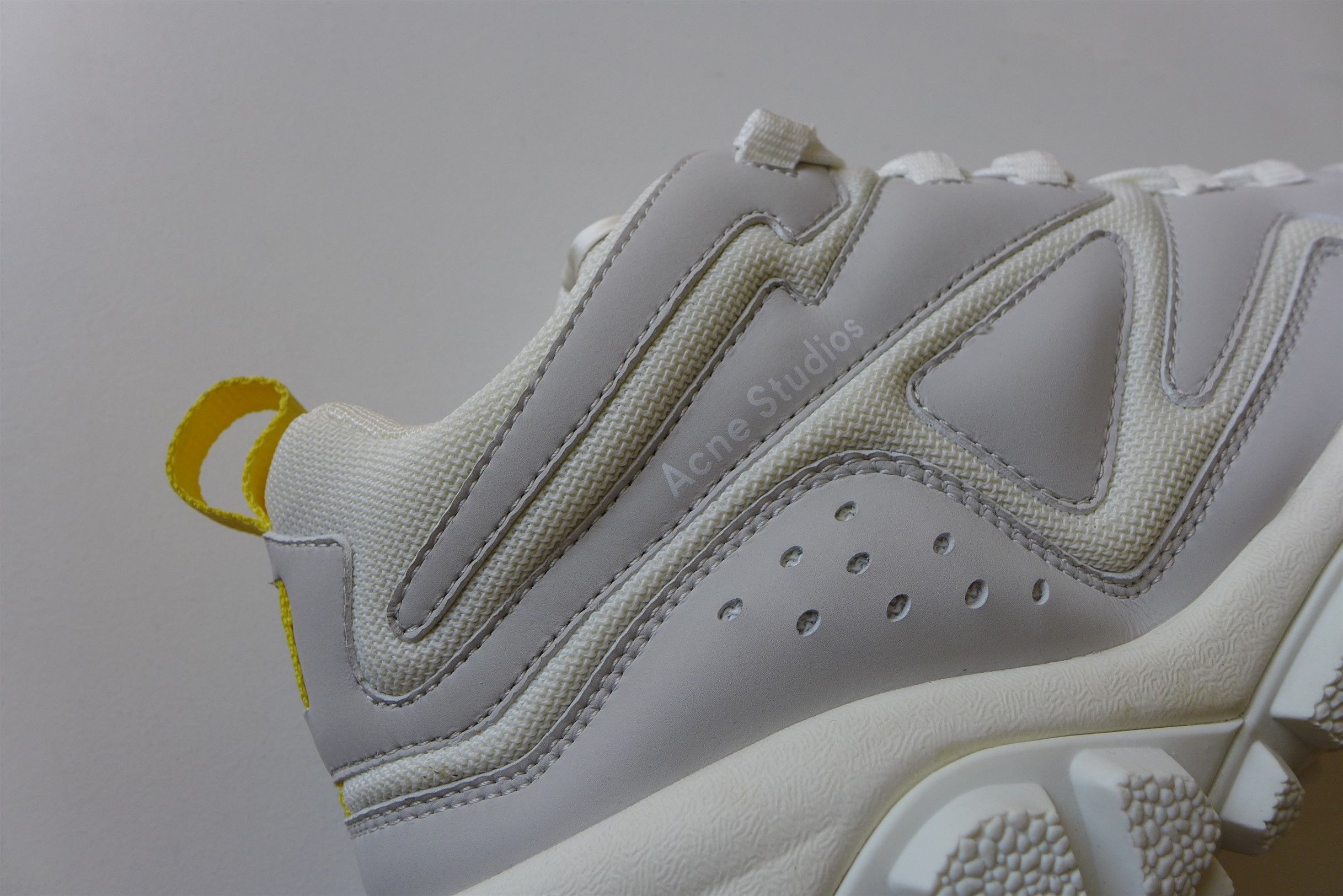 Acne Studios Acne Studios White Bolzter Bensen Sneakers Size US 13 / EU 46 - 7 Thumbnail