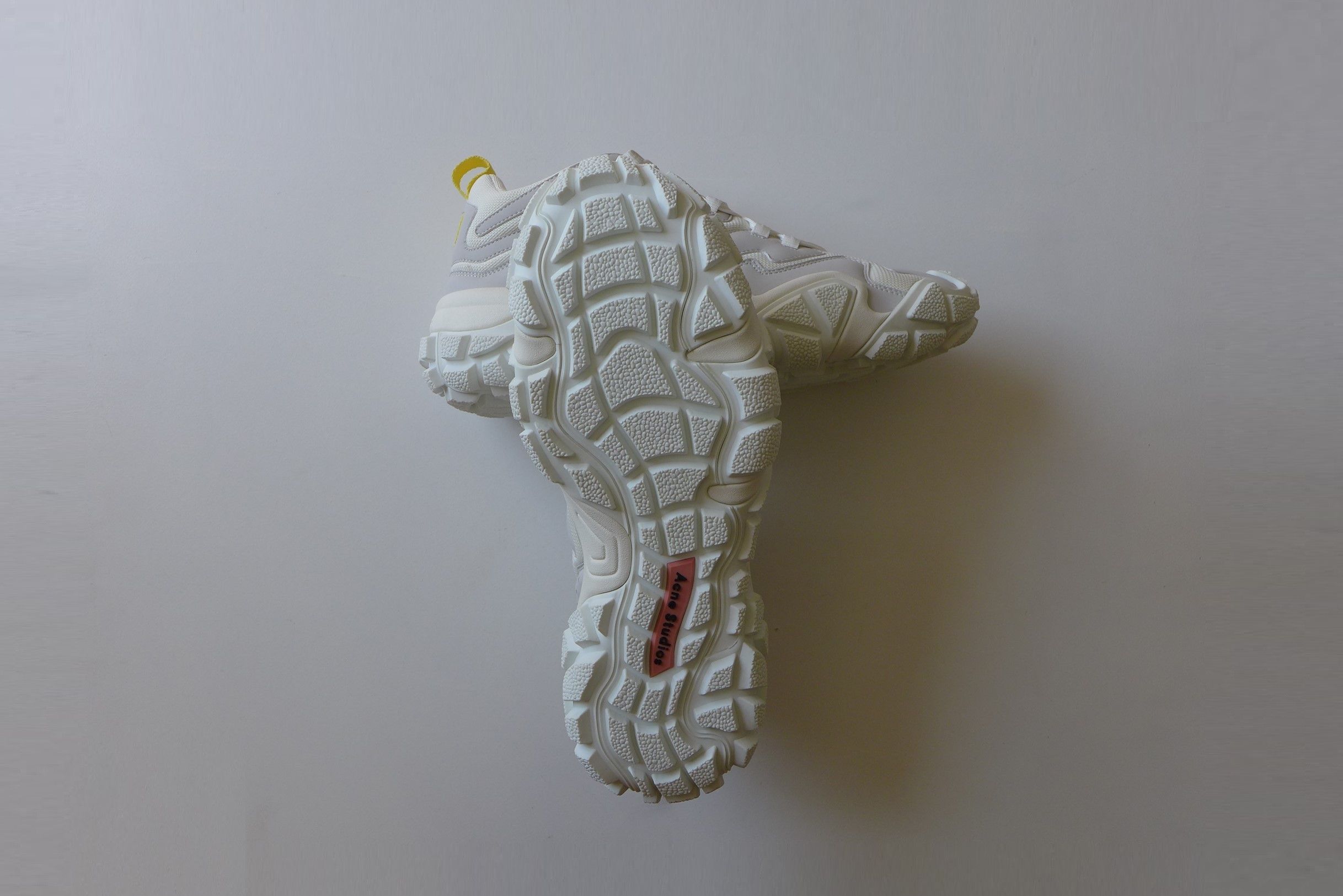Acne Studios Acne Studios White Bolzter Bensen Sneakers Size US 13 / EU 46 - 10 Thumbnail
