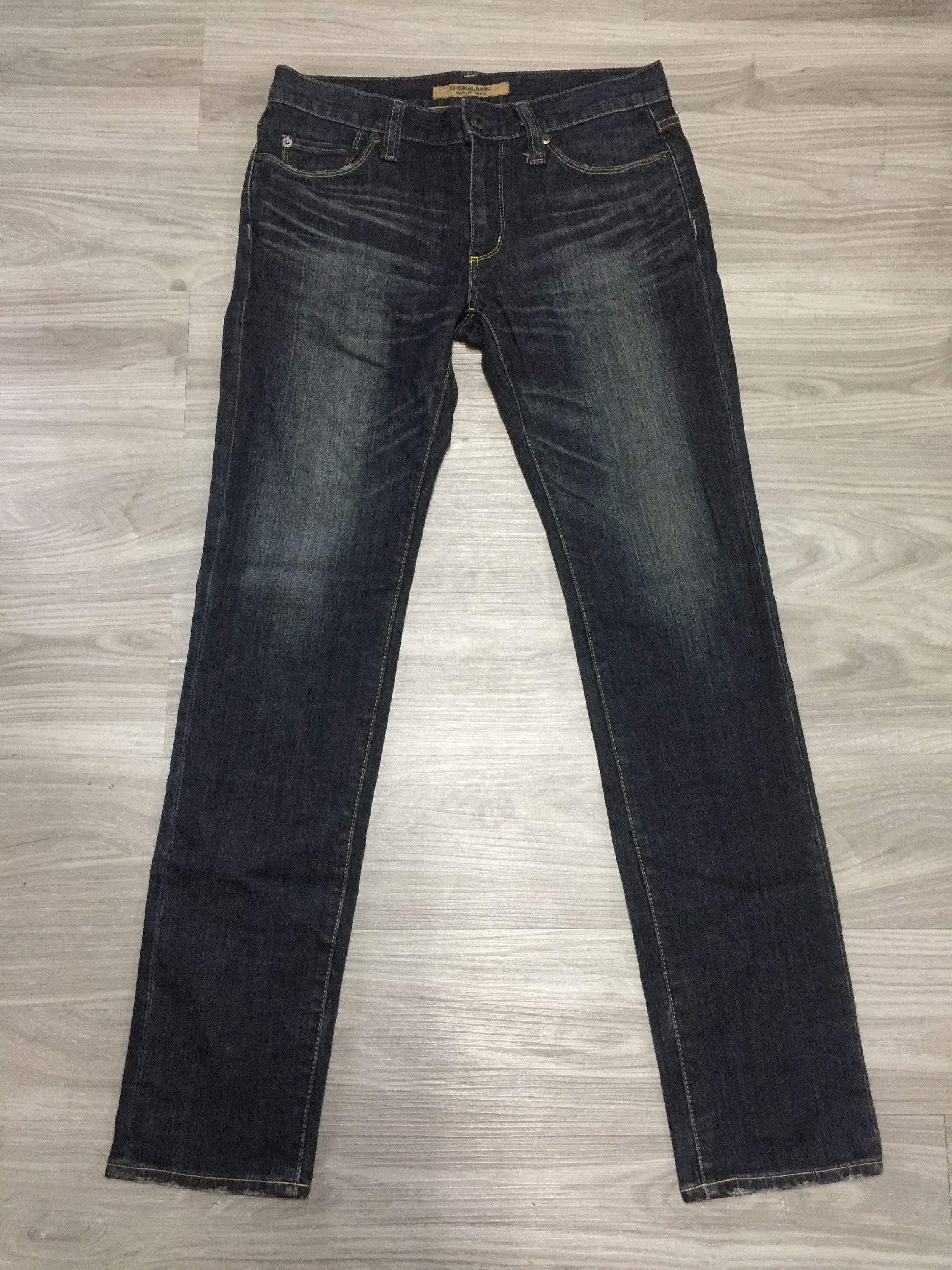 Uniqlo T000 Uniqlo Skinny Fit Tapered Jeans Grailed