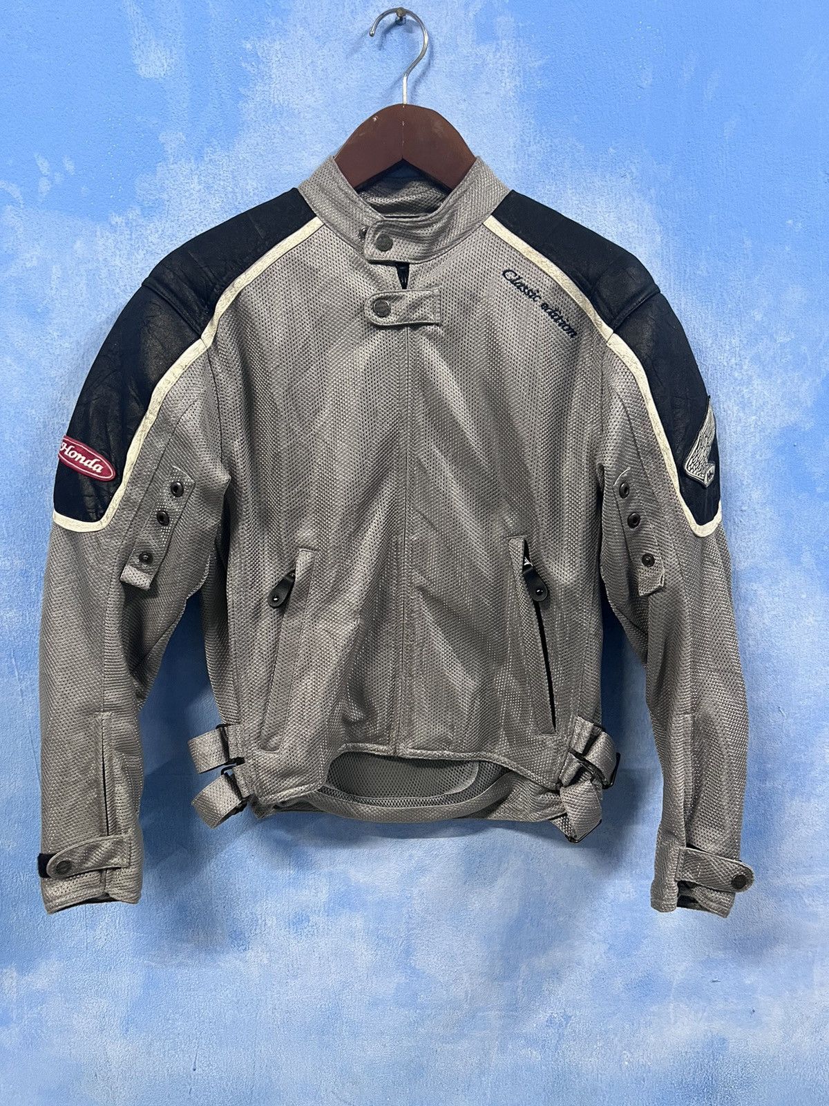 Honda × Sports Specialties HONDA CLASSIC EDITION MOTORCYCLE JACKET SZ M Size US M / EU 48-50 / 2 - 1 Thumbnail