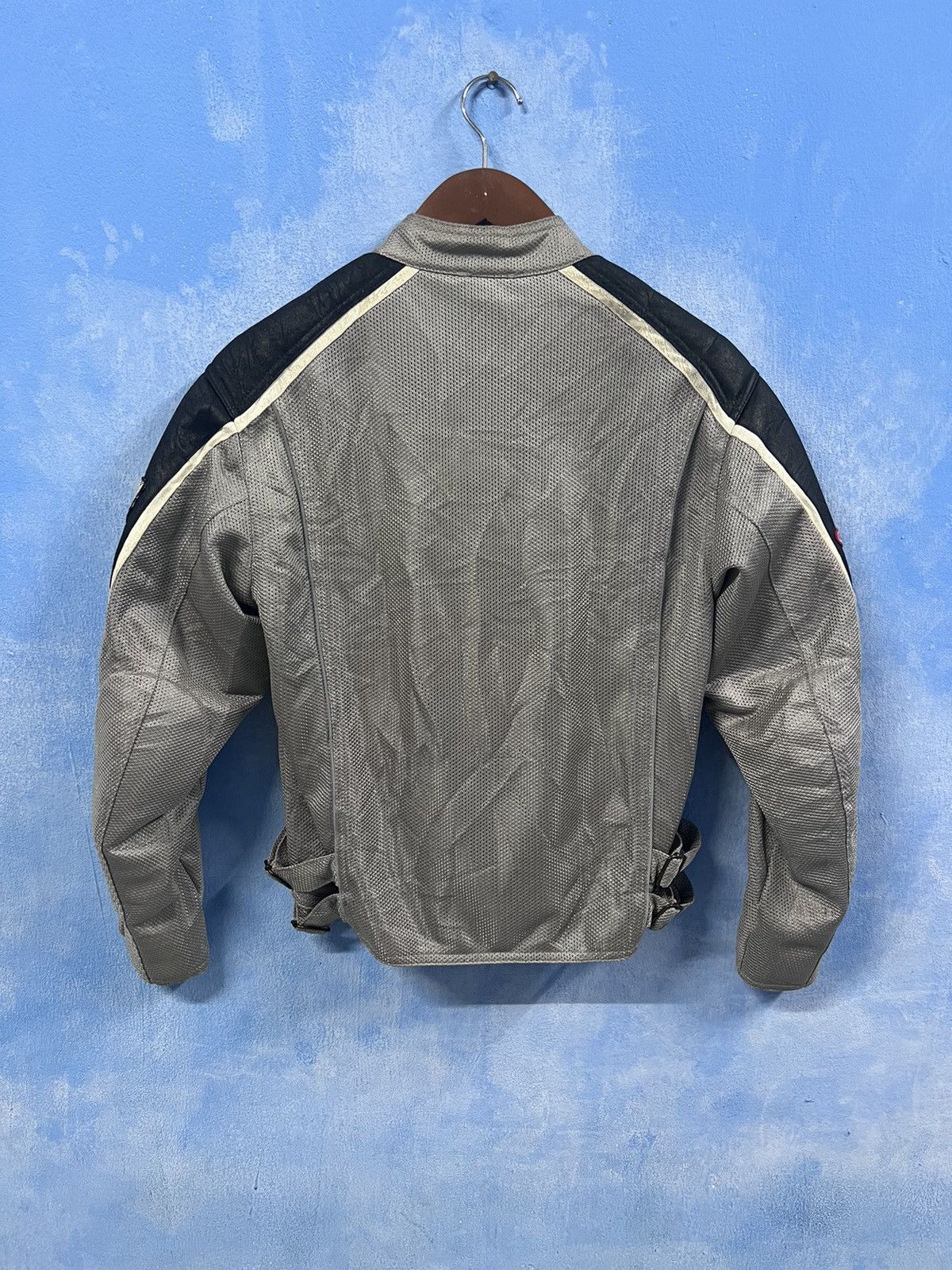 Honda × Sports Specialties HONDA CLASSIC EDITION MOTORCYCLE JACKET SZ M Size US M / EU 48-50 / 2 - 2 Thumbnail