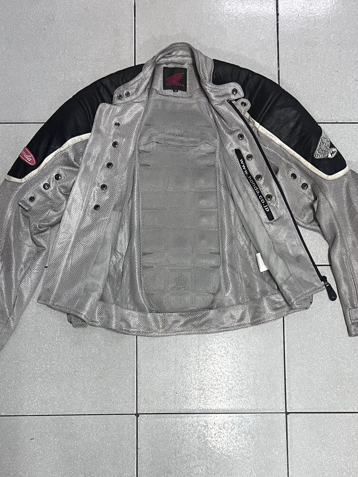 Honda × Sports Specialties HONDA CLASSIC EDITION MOTORCYCLE JACKET SZ M Size US M / EU 48-50 / 2 - 15 Thumbnail