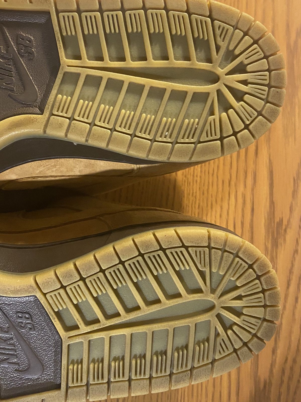 Nike SB Dunk Low - Flax Wheat (10.5) Size US 10.5 / EU 43-44 - 9 Thumbnail