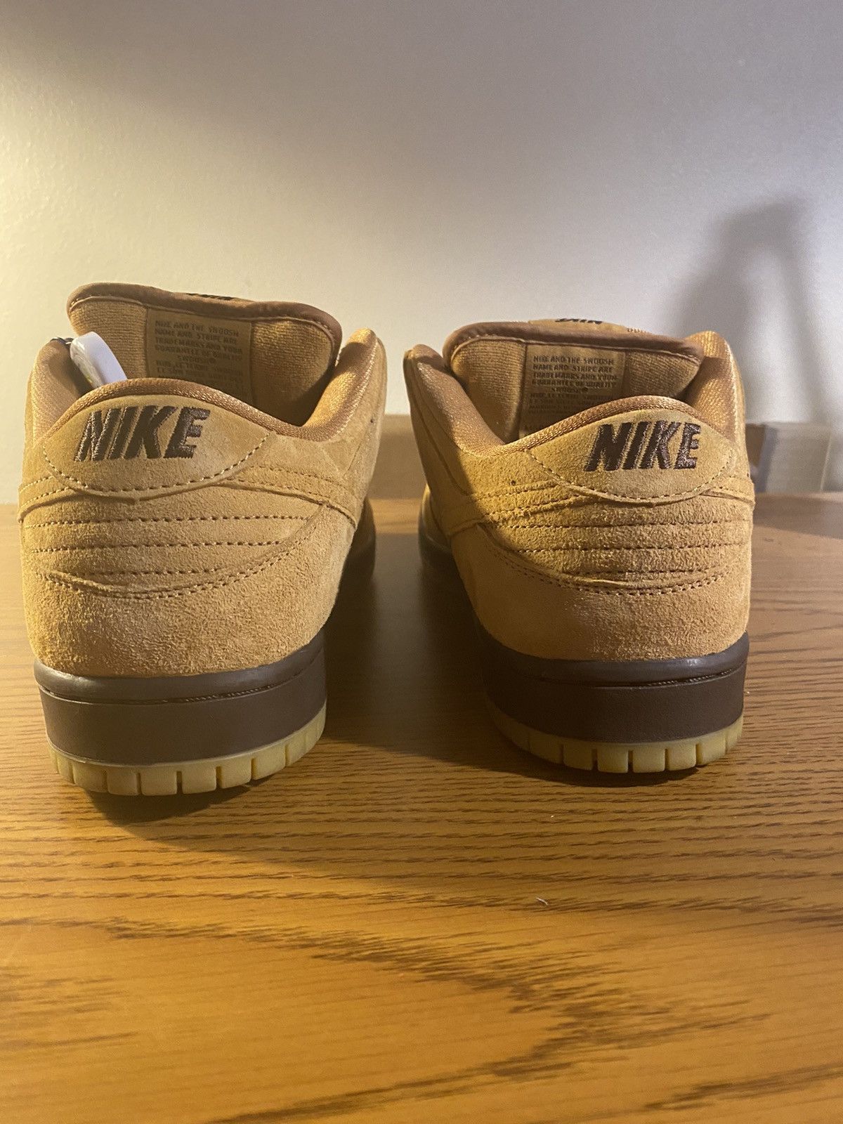 Nike SB Dunk Low - Flax Wheat (10.5) Size US 10.5 / EU 43-44 - 6 Thumbnail