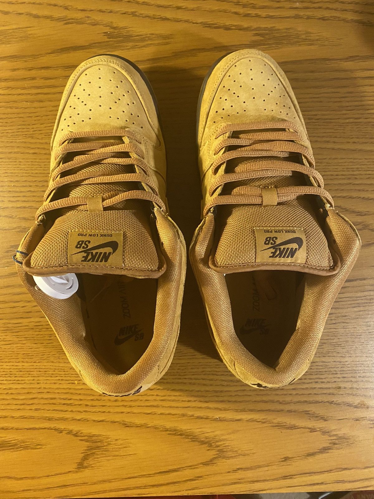 Nike SB Dunk Low - Flax Wheat (10.5) Size US 10.5 / EU 43-44 - 5 Thumbnail