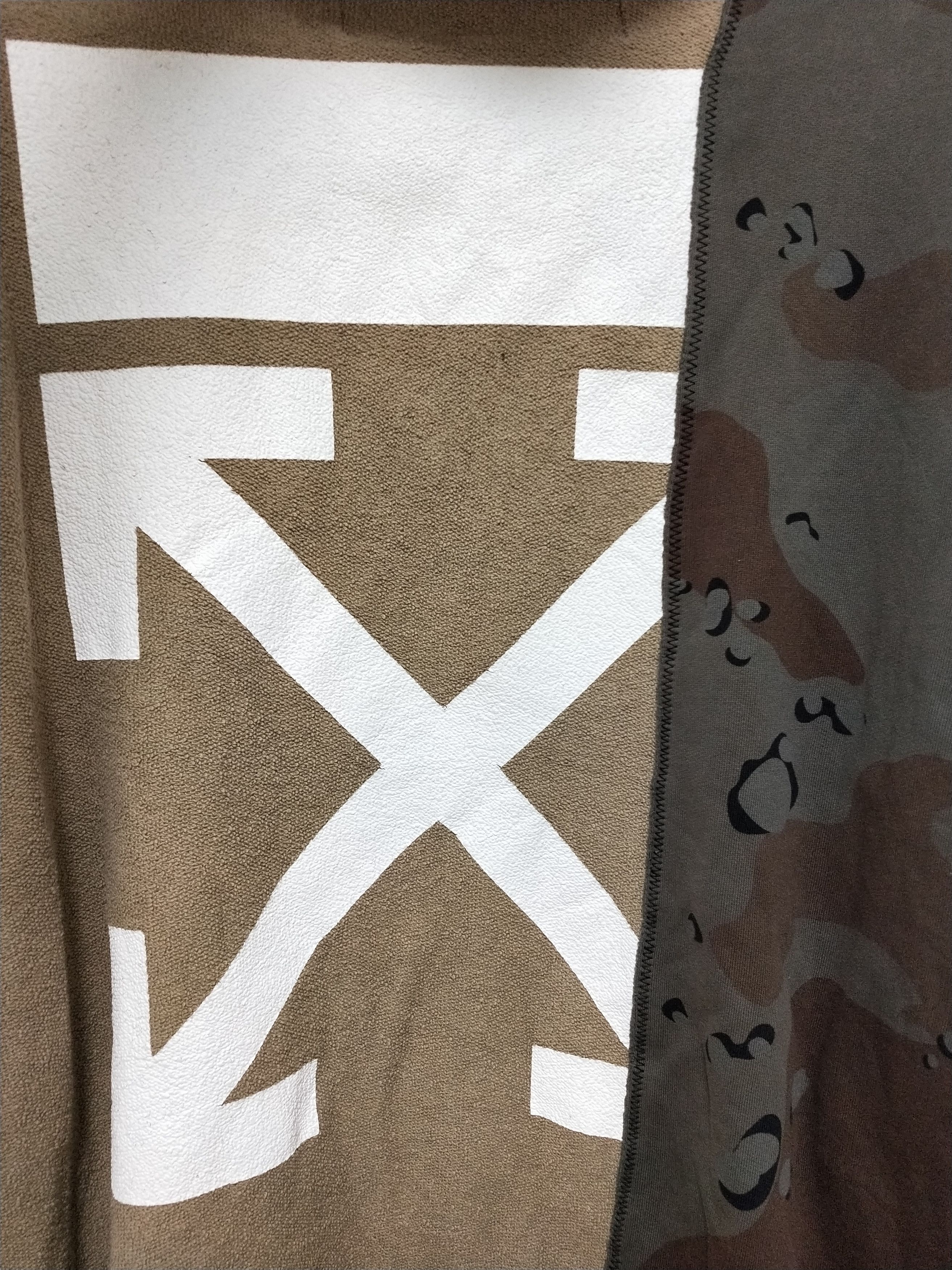 Off-White Camo Reconstructed Arrows Hoodies Size US L / EU 52-54 / 3 - 3 Thumbnail