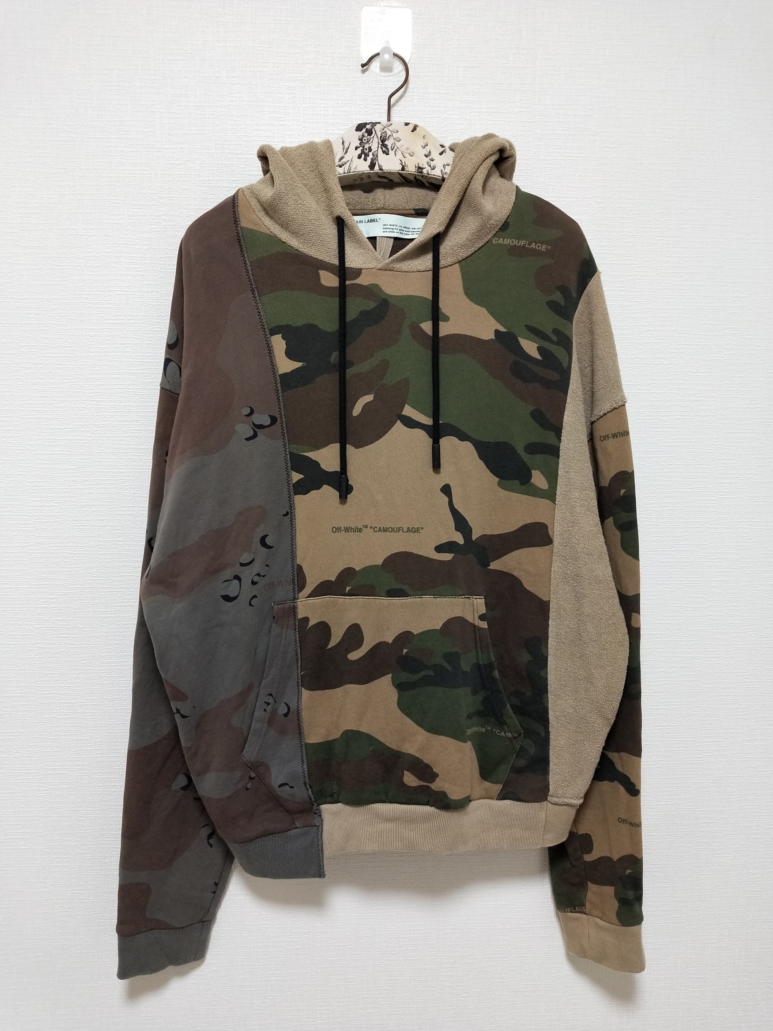 Off-White Camo Reconstructed Arrows Hoodies Size US L / EU 52-54 / 3 - 1 Thumbnail