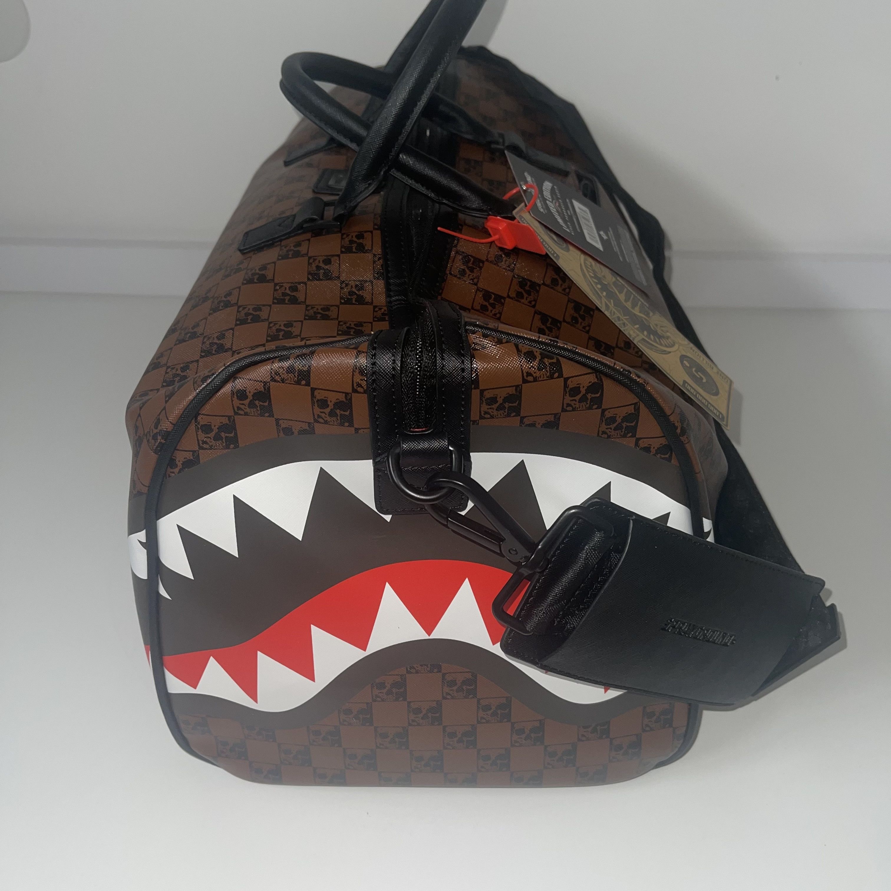 Sprayground Shark In Paris Brown Duffle Skull Monogram 910D4059NSZ Travel  Bag