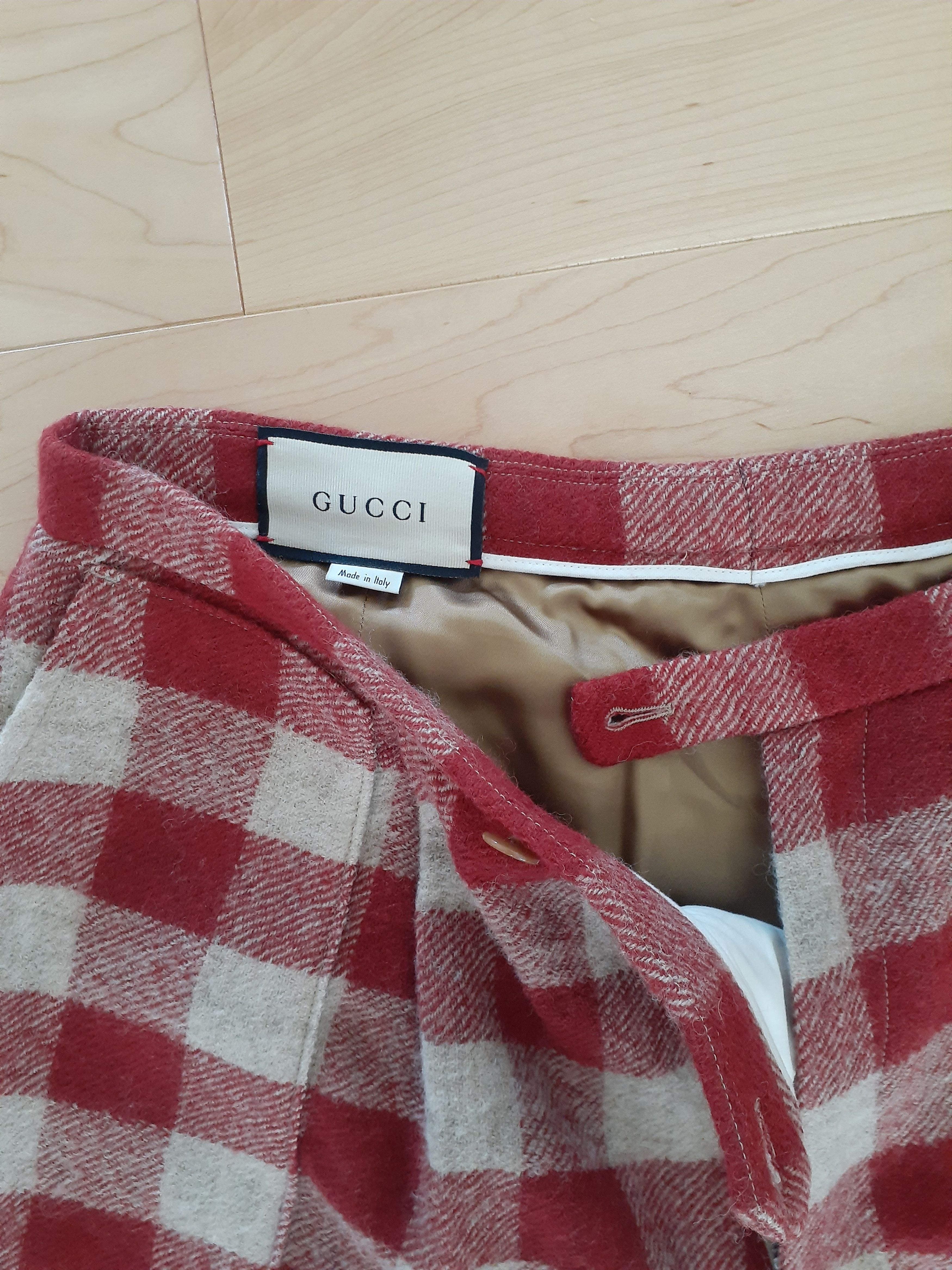 Gucci Free Shipping Gucci runway mens short wool pants Size US 32 / EU 48 - 4 Thumbnail
