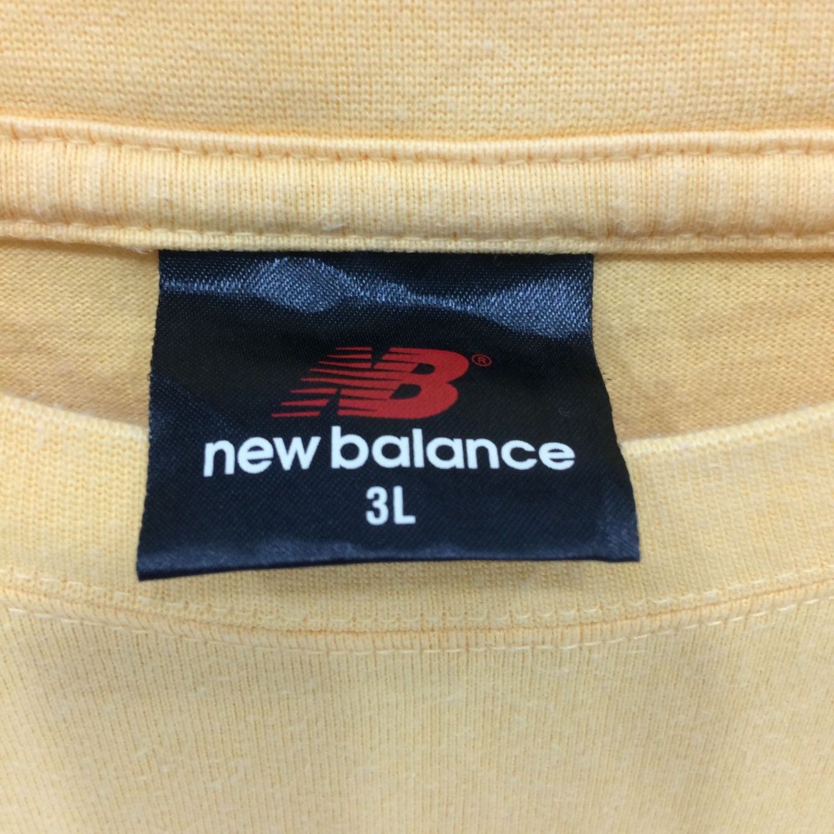 New Balance New Balance Shirts Size US XL / EU 56 / 4 - 5 Thumbnail
