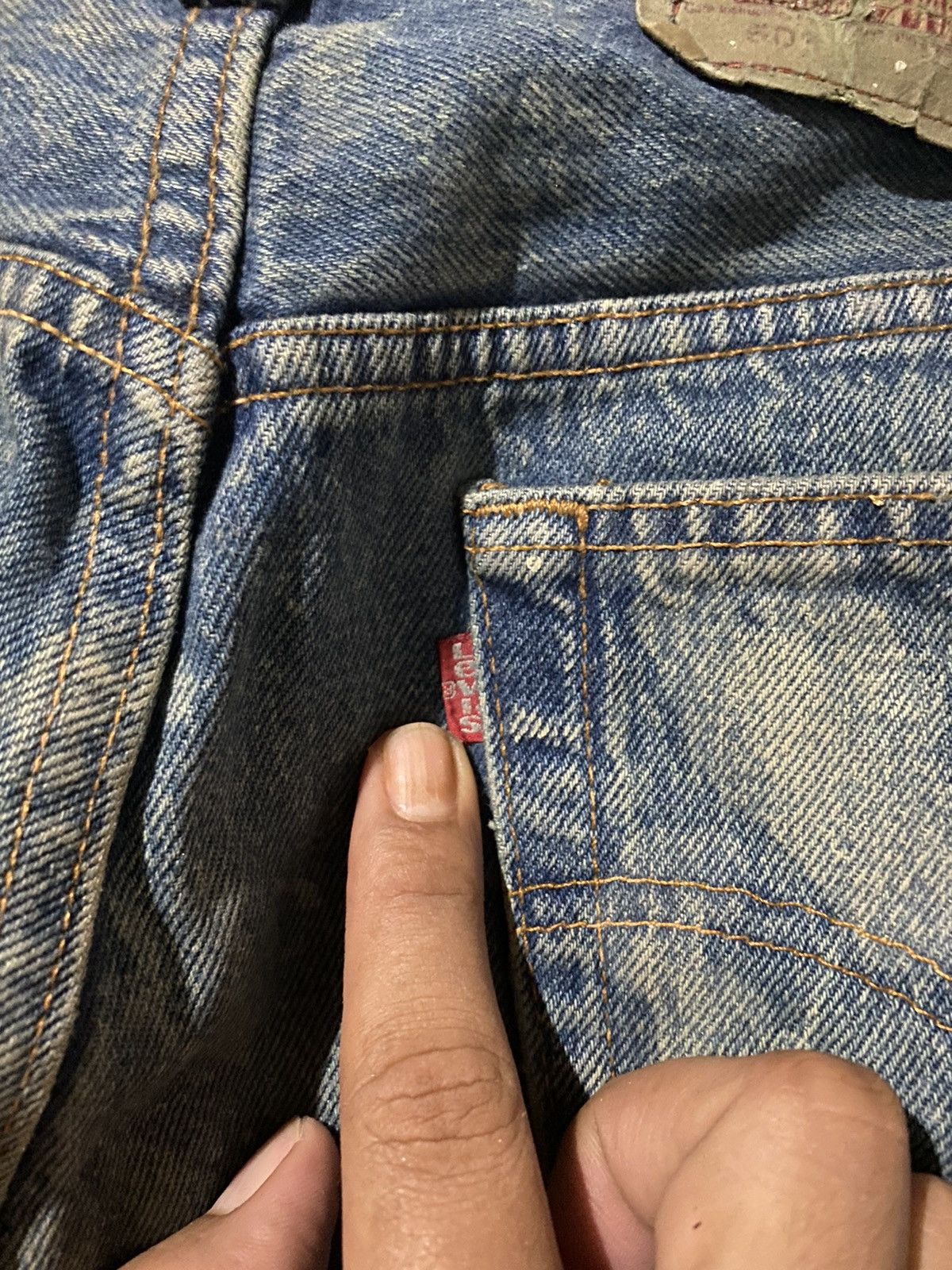 Levi's Vintage Clothing 🔥SALE🔥VINTAGE LEVIS 501 MADE IN USA PAINT SPLASH DESIGN Size US 29 - 9 Thumbnail