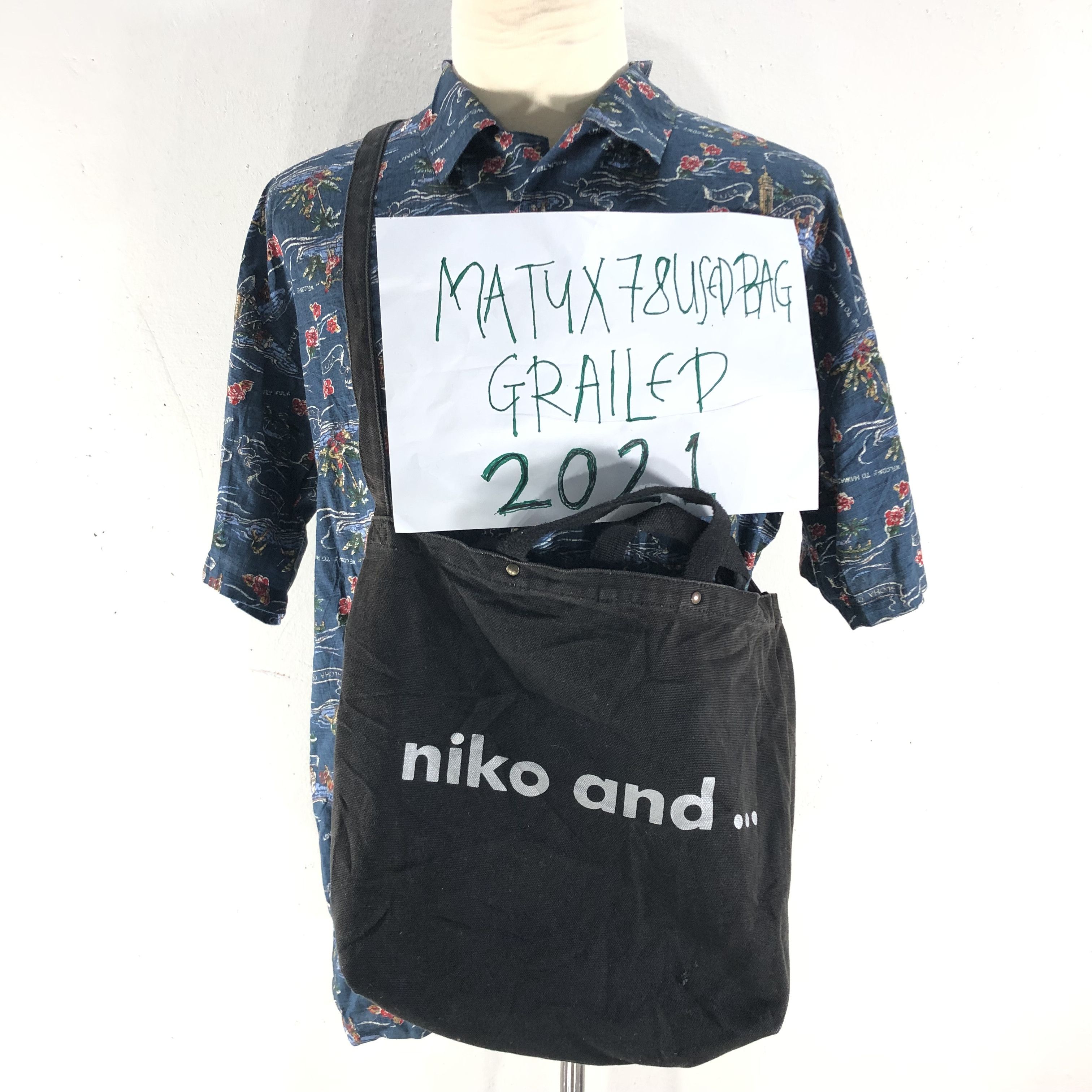 Japanese Niko And Streetwear style Crossbody