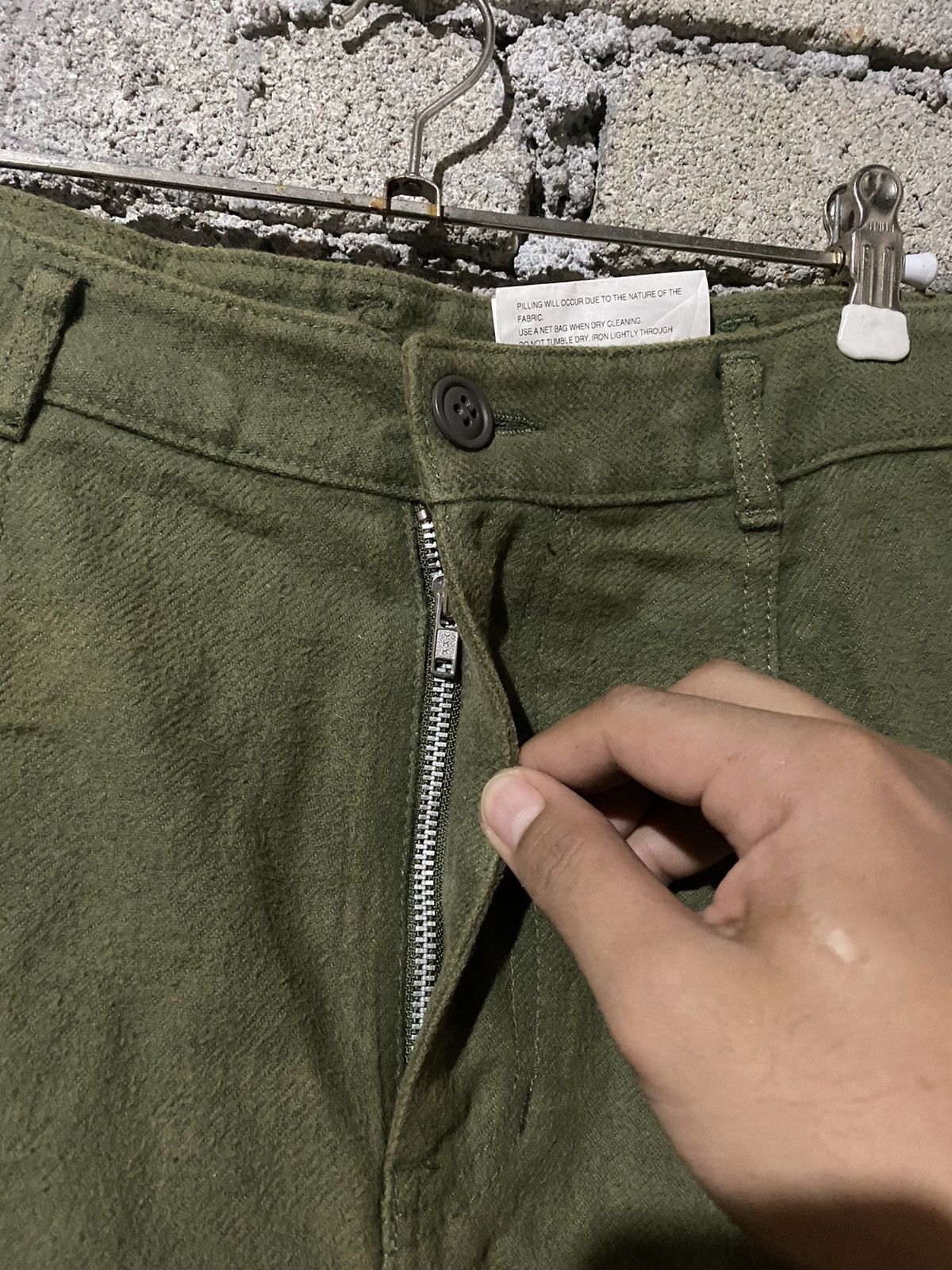 Comme des Garcons 🔥SALE🔥COMME DES GARÇONS CROPPED HAREM PANTS Size US 31 - 8 Thumbnail
