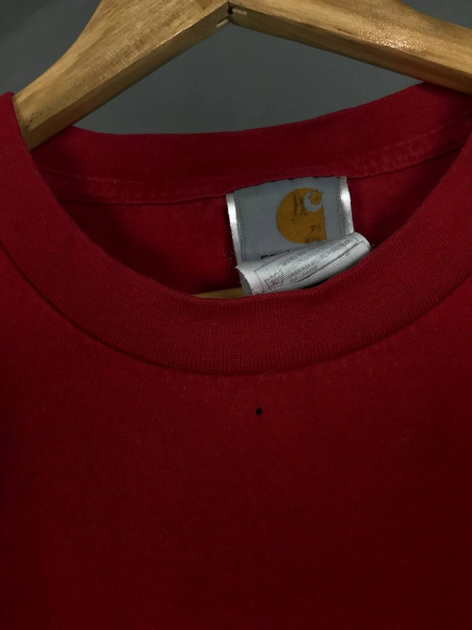 Carhartt × Vintage Carhartt vintage streetwear center logo red tee Size US M / EU 48-50 / 2 - 8 Thumbnail