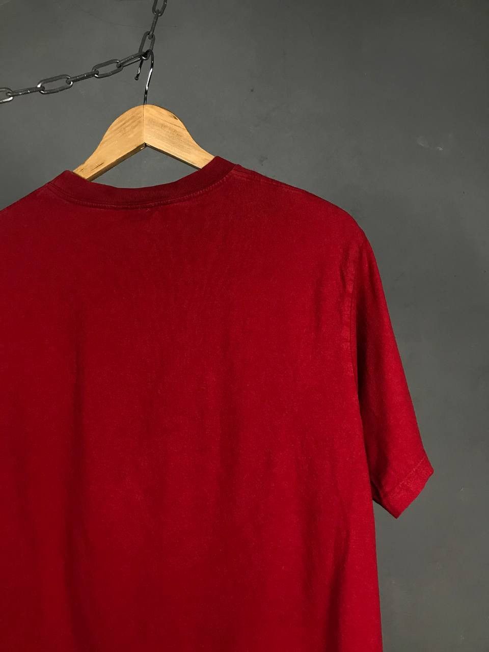 Carhartt × Vintage Carhartt vintage streetwear center logo red tee Size US M / EU 48-50 / 2 - 7 Thumbnail