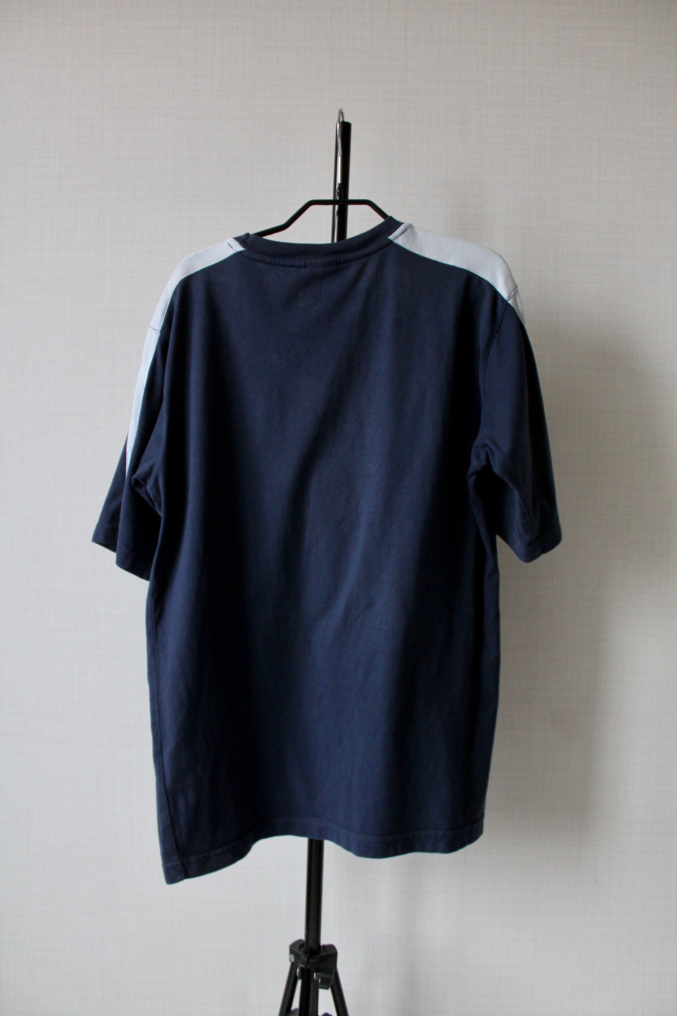 Nike Nike Vintage t shirt L Y2K short sleeve Size US L / EU 52-54 / 3 - 8 Thumbnail