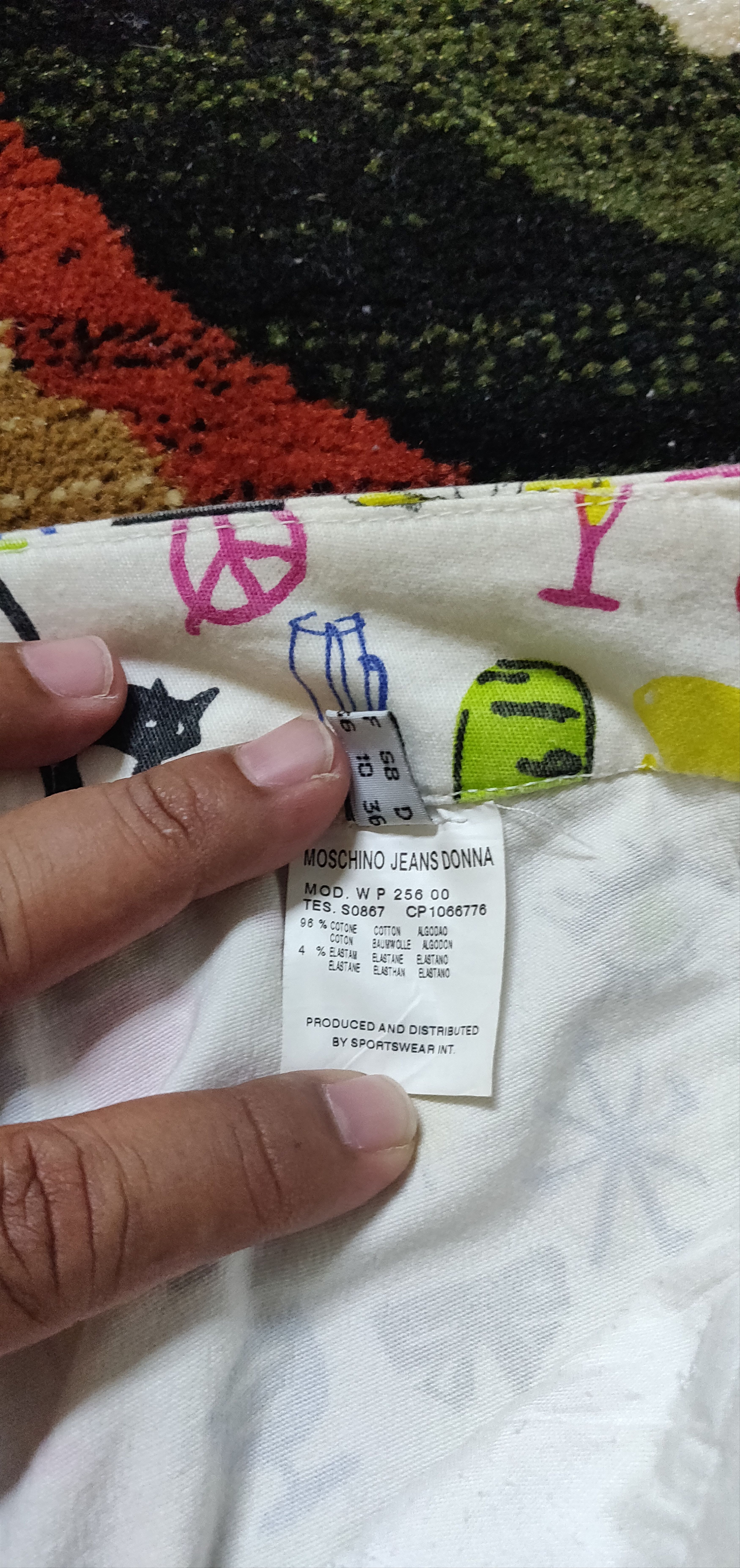 Moschino (J153) Moschino - 3 quater pant Size US 28 / EU 44 - 9 Thumbnail