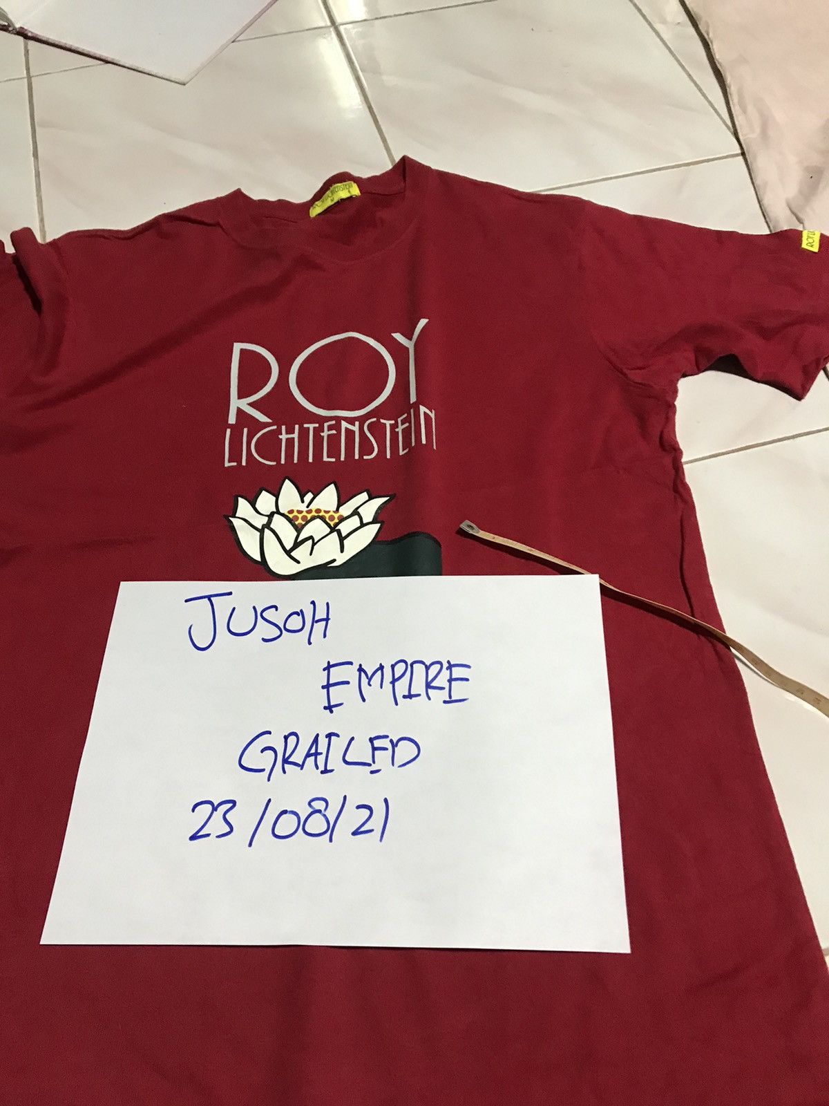 Designer × Japanese Brand Roy Lichtenstein Red Graphic T-Shirt (Unisex, Modern Art) Size US M / EU 48-50 / 2 - 8 Thumbnail