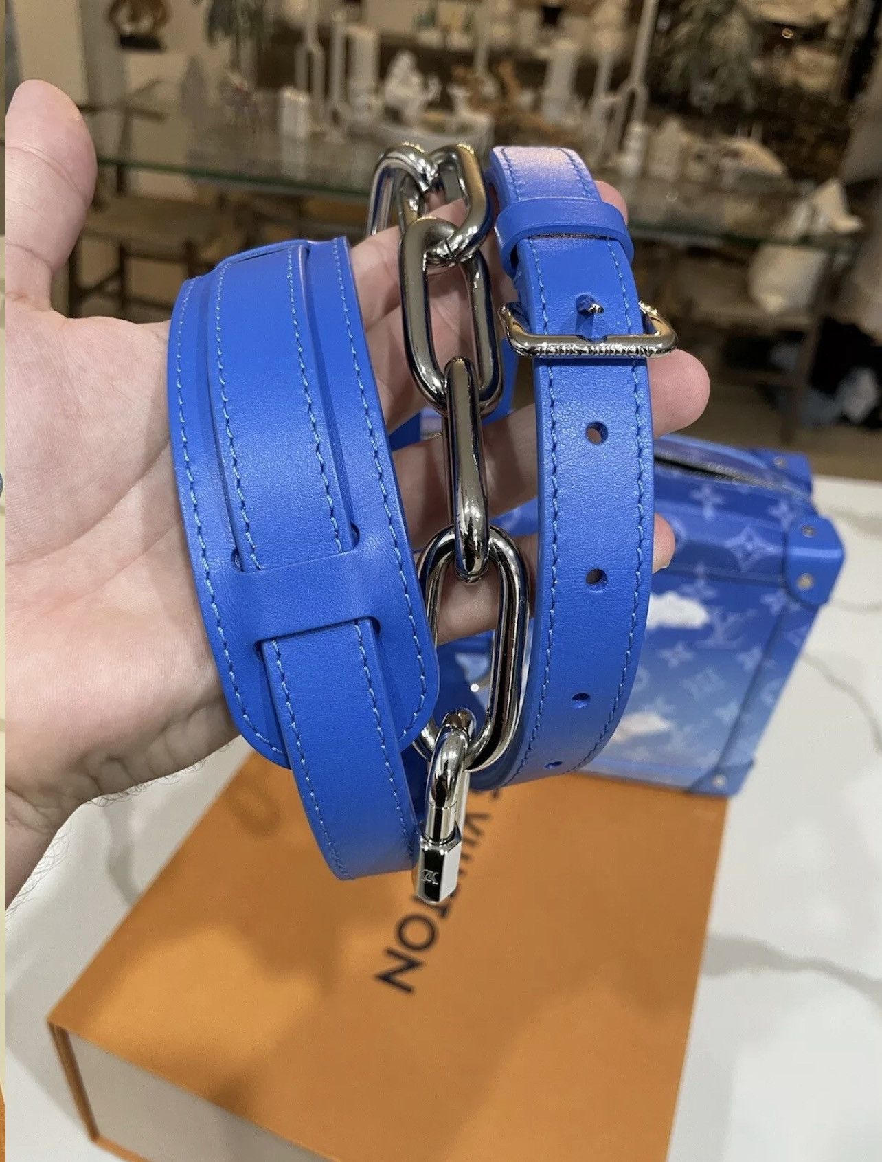 Louis Vuitton × Virgil Abloh Louis Vuitton Soft Trunk Monogram Clouds Size ONE SIZE - 9 Thumbnail