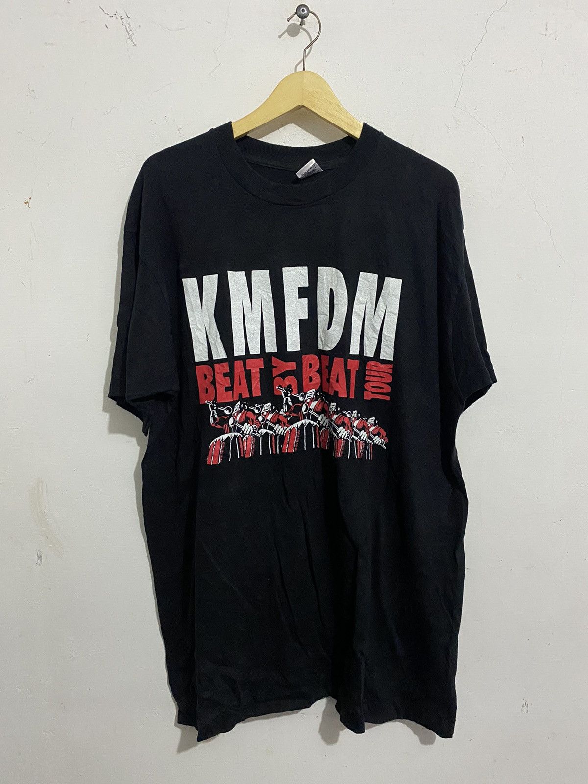 Band Tees 💸BINDINGOFFER💸Kmfdm Beat By Beat Tour 1995 Shirt Size US XL / EU 56 / 4 - 1 Thumbnail