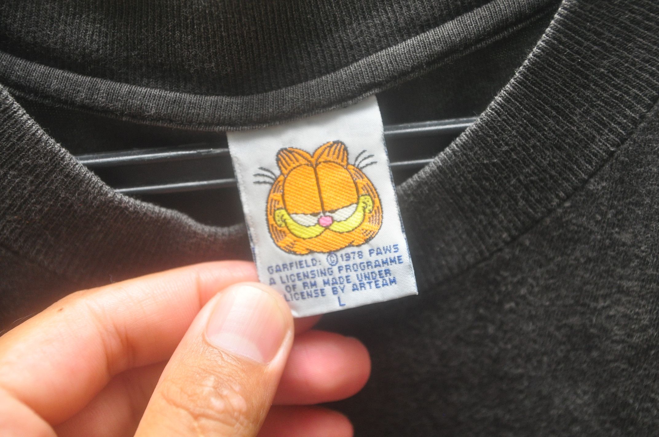 Vintage Vintage Garfield No One Can Do Everything Tee Shirt Size US L / EU 52-54 / 3 - 7 Thumbnail
